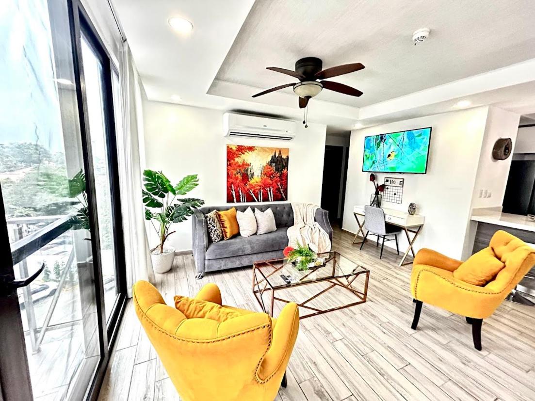 Three-Bedroom Apartment photo 1