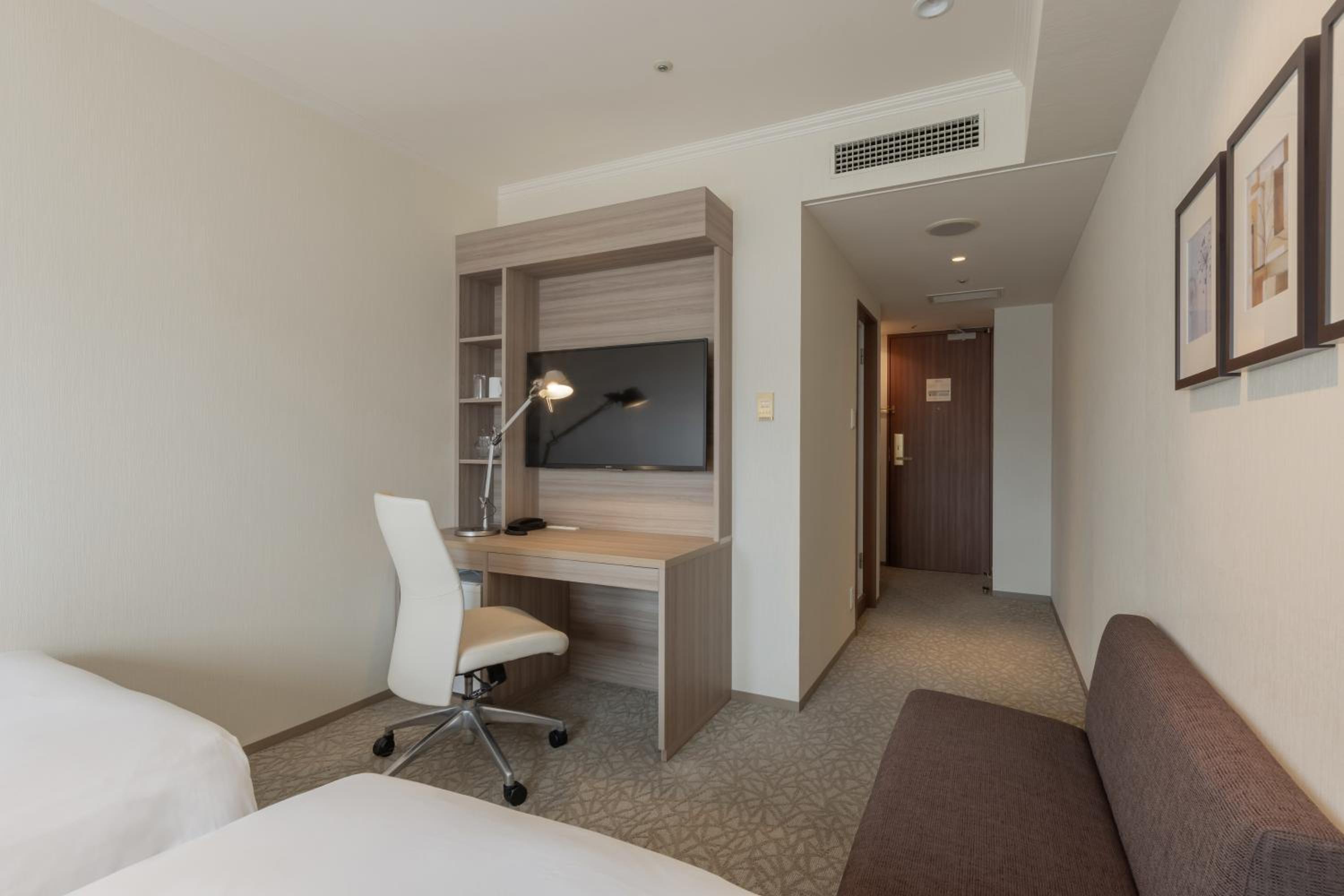 Standard Twin Room - Smoking - Photo 4