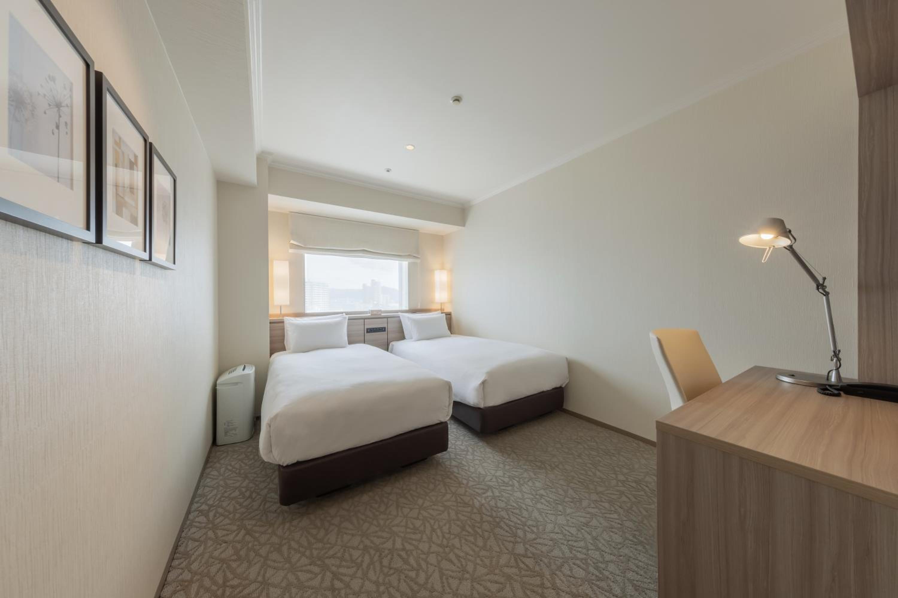 Standard Twin Room - Smoking - Photo 5