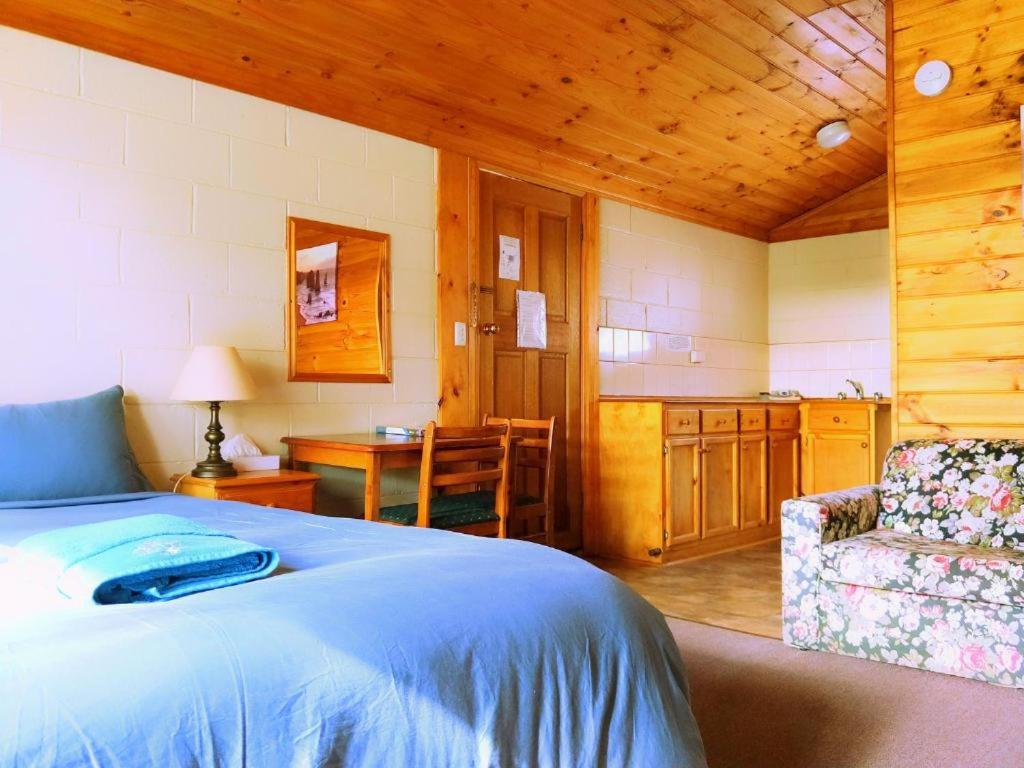 One-Bedroom Apartment with Garden View photo 1