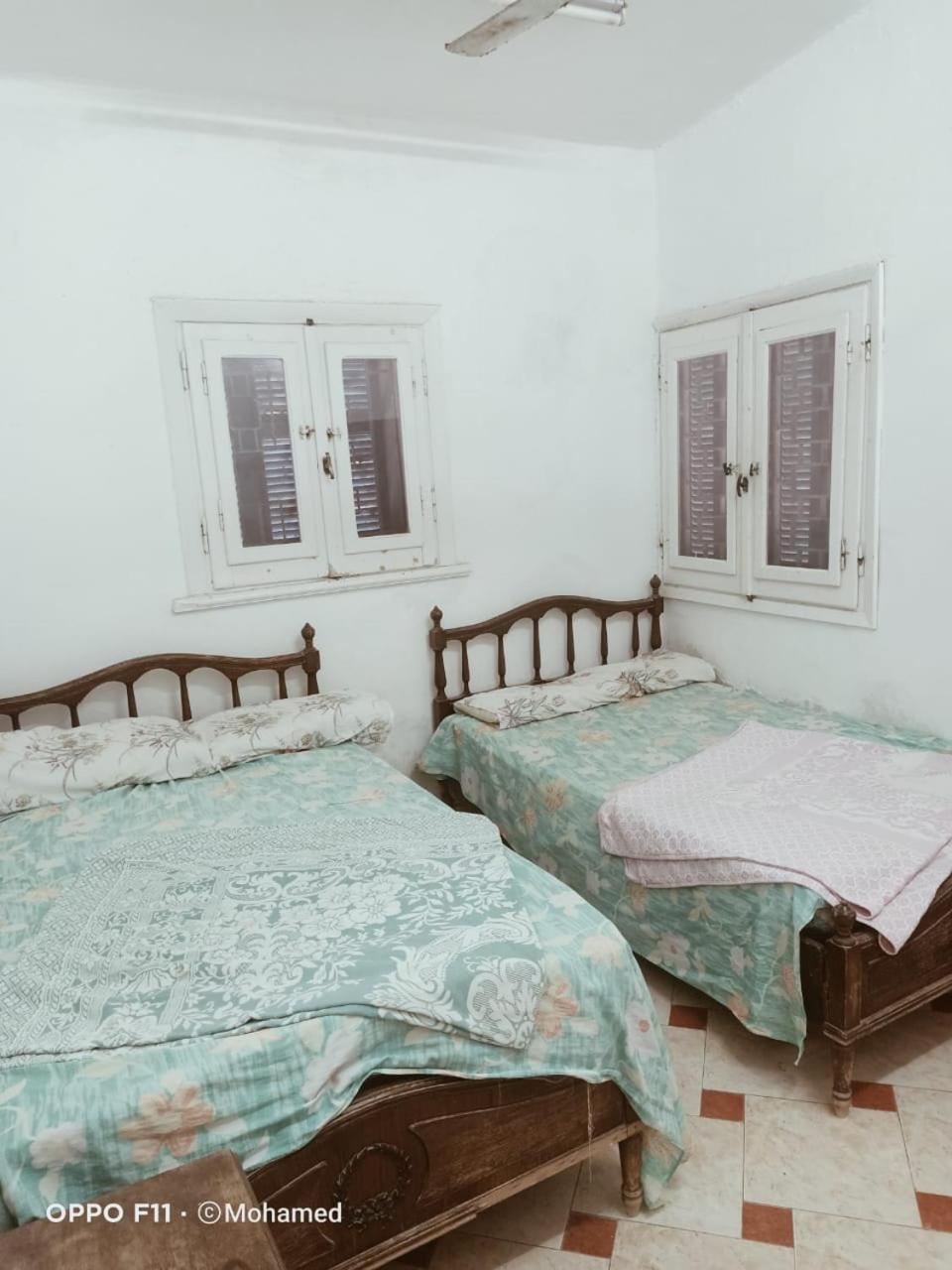 Two-Bedroom Apartment with Balcony and Sea View photo 2