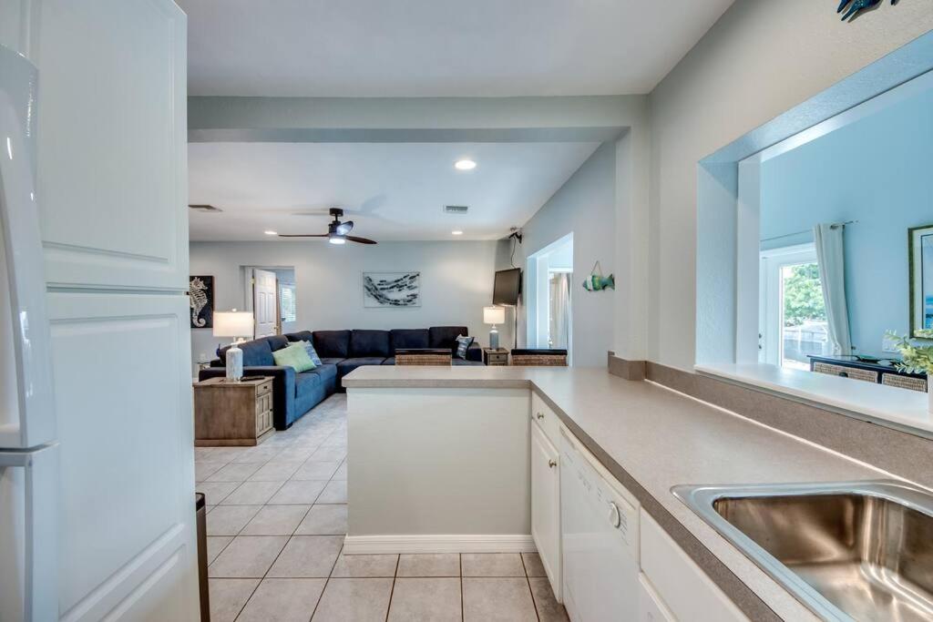 Two-Bedroom House photo 3