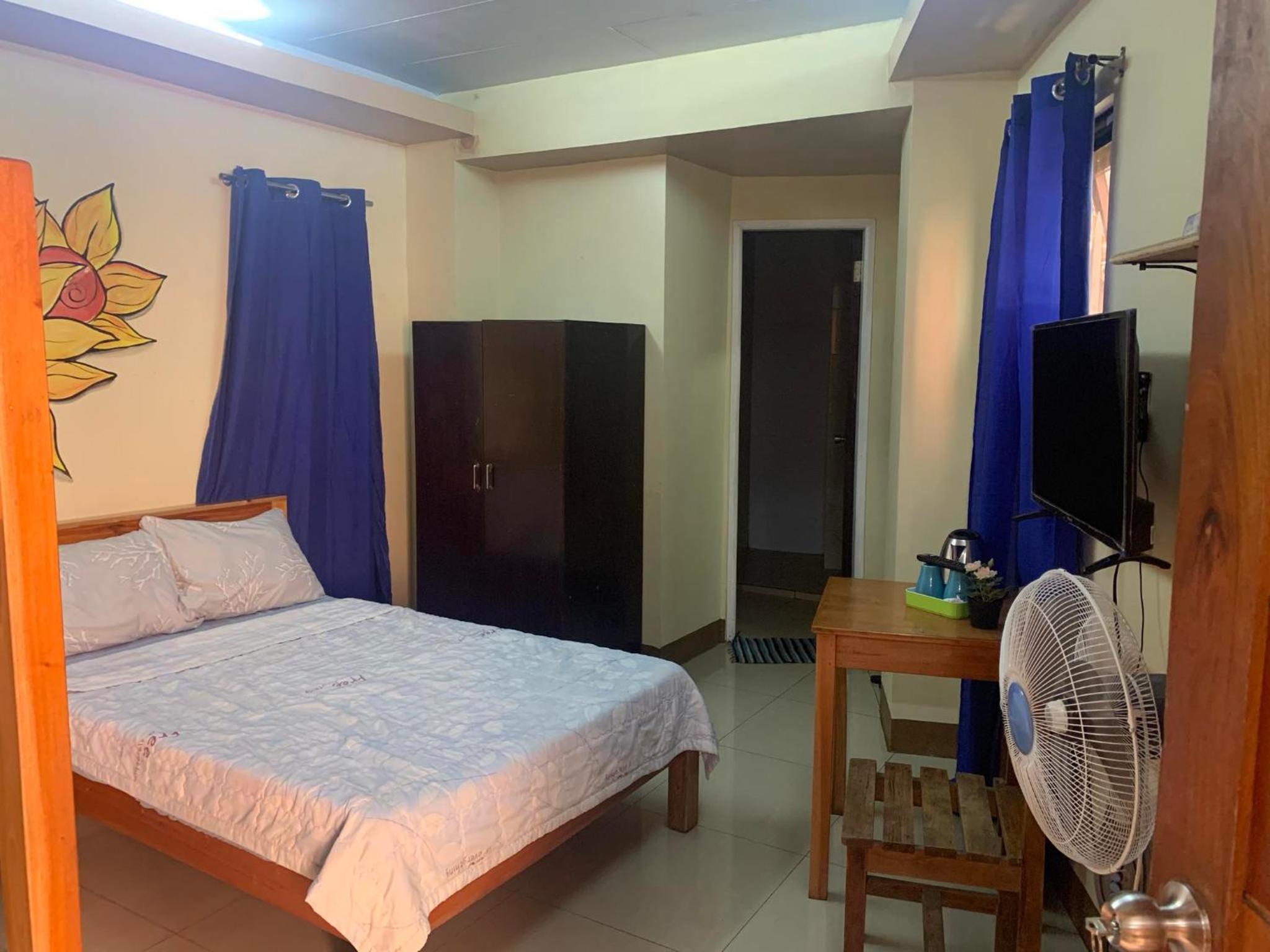 Standard Quadruple Room - Photo 4