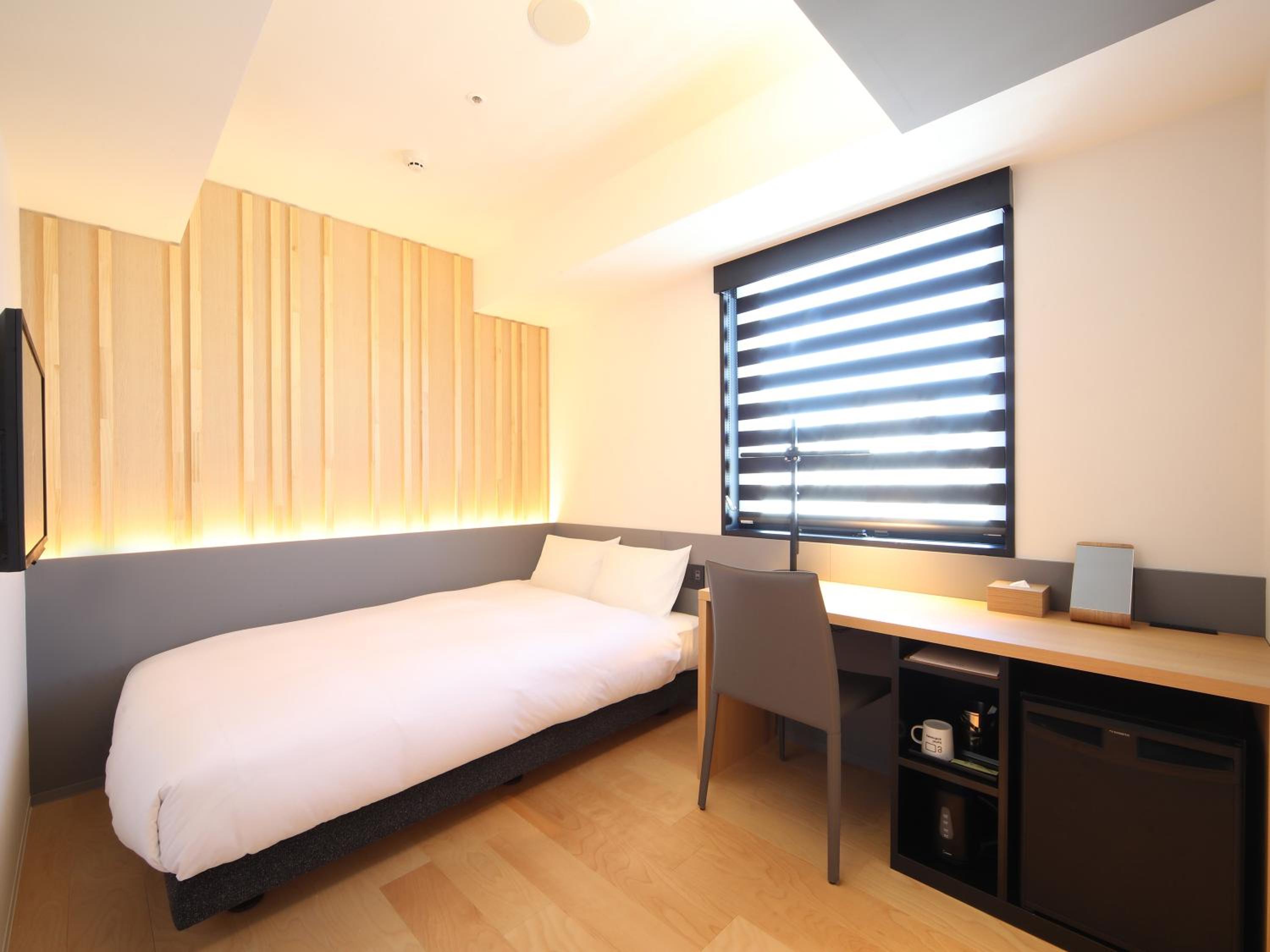 Standard Semi-Double Room - Non-Smoking photo 3