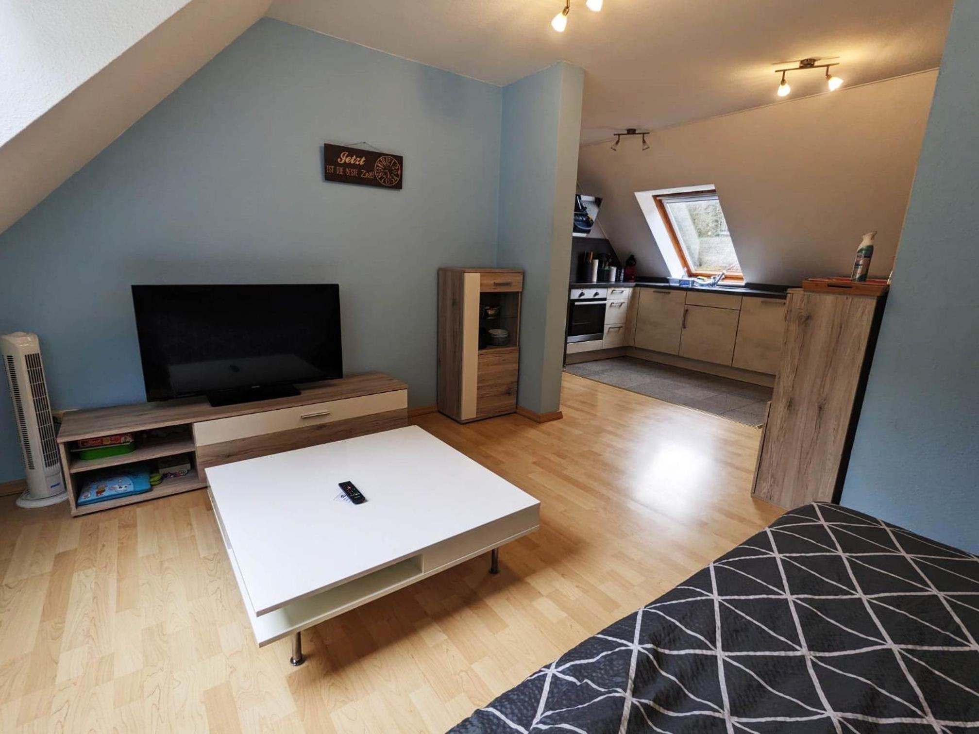 One-Bedroom Apartment photo 1