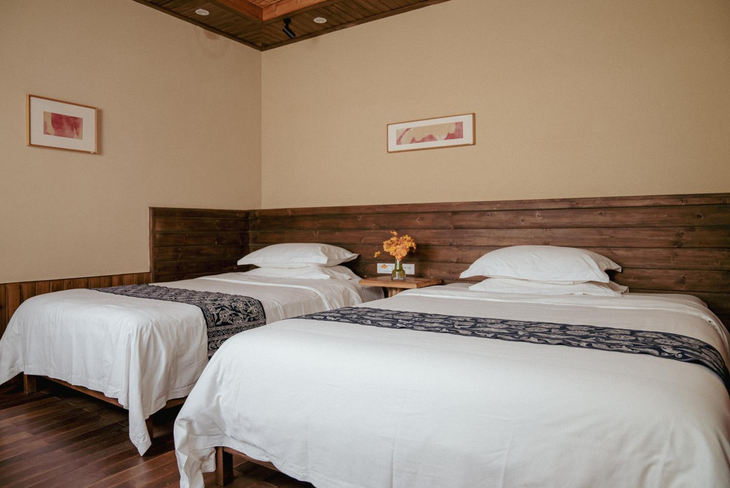 Double or Twin Room with Balcony photo 2