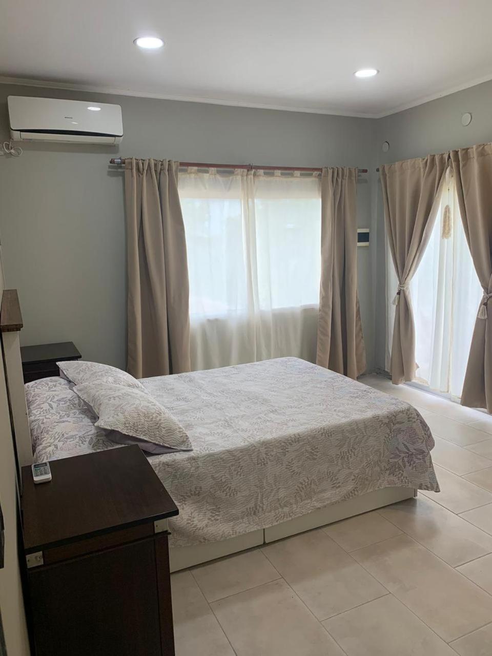 Three-Bedroom House photo 1