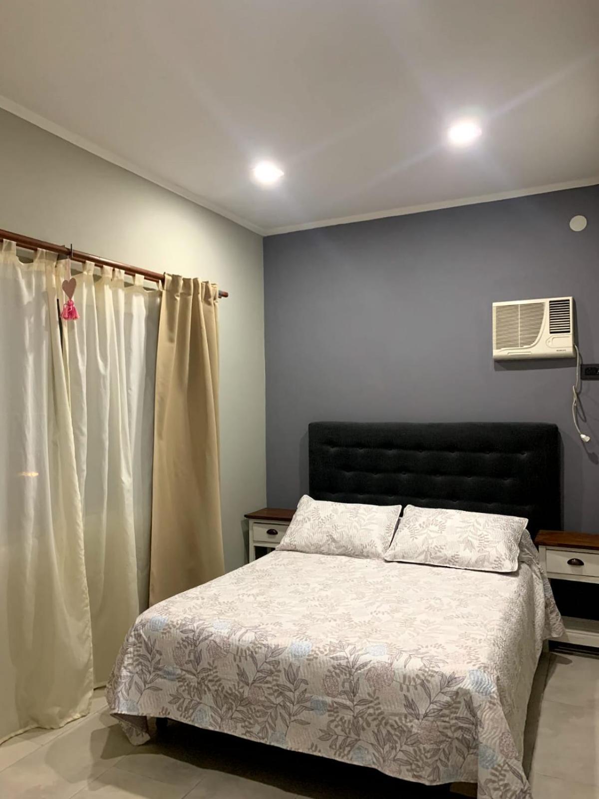 Three-Bedroom House photo 2