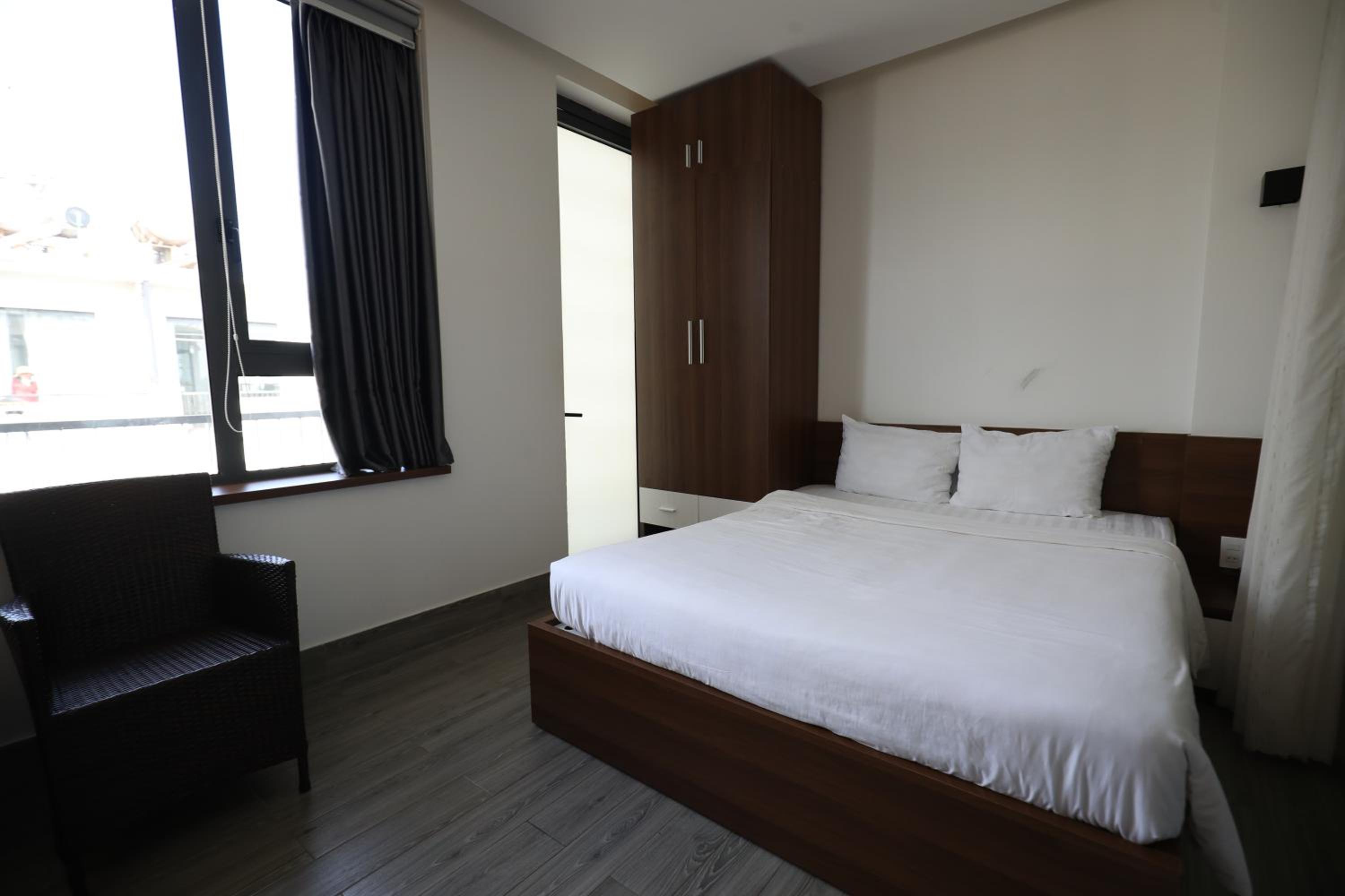 Deluxe Double Room with Balcony photo 1