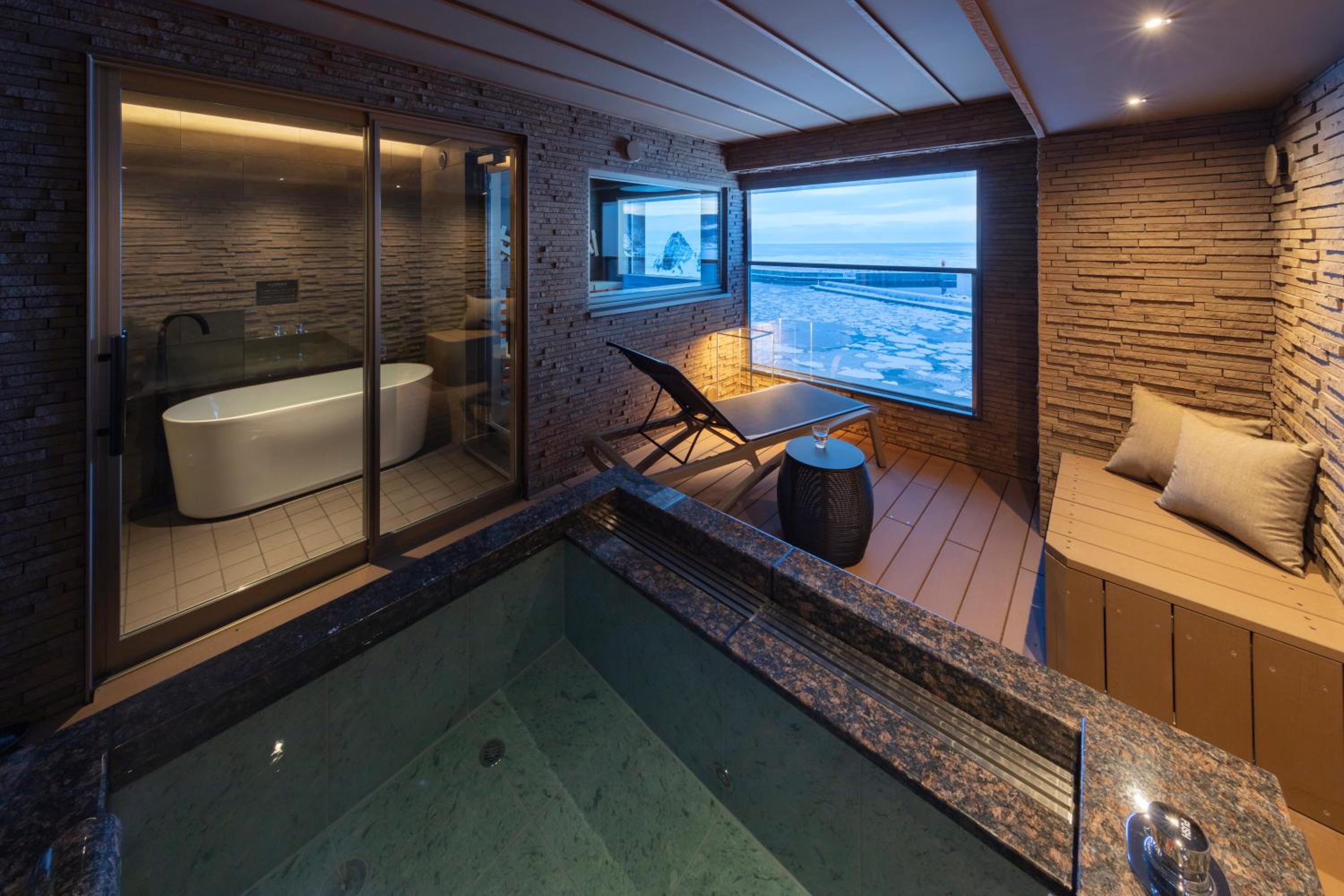 【Club Floor】SPA Suite with Sauna / Max 4 people photo 3