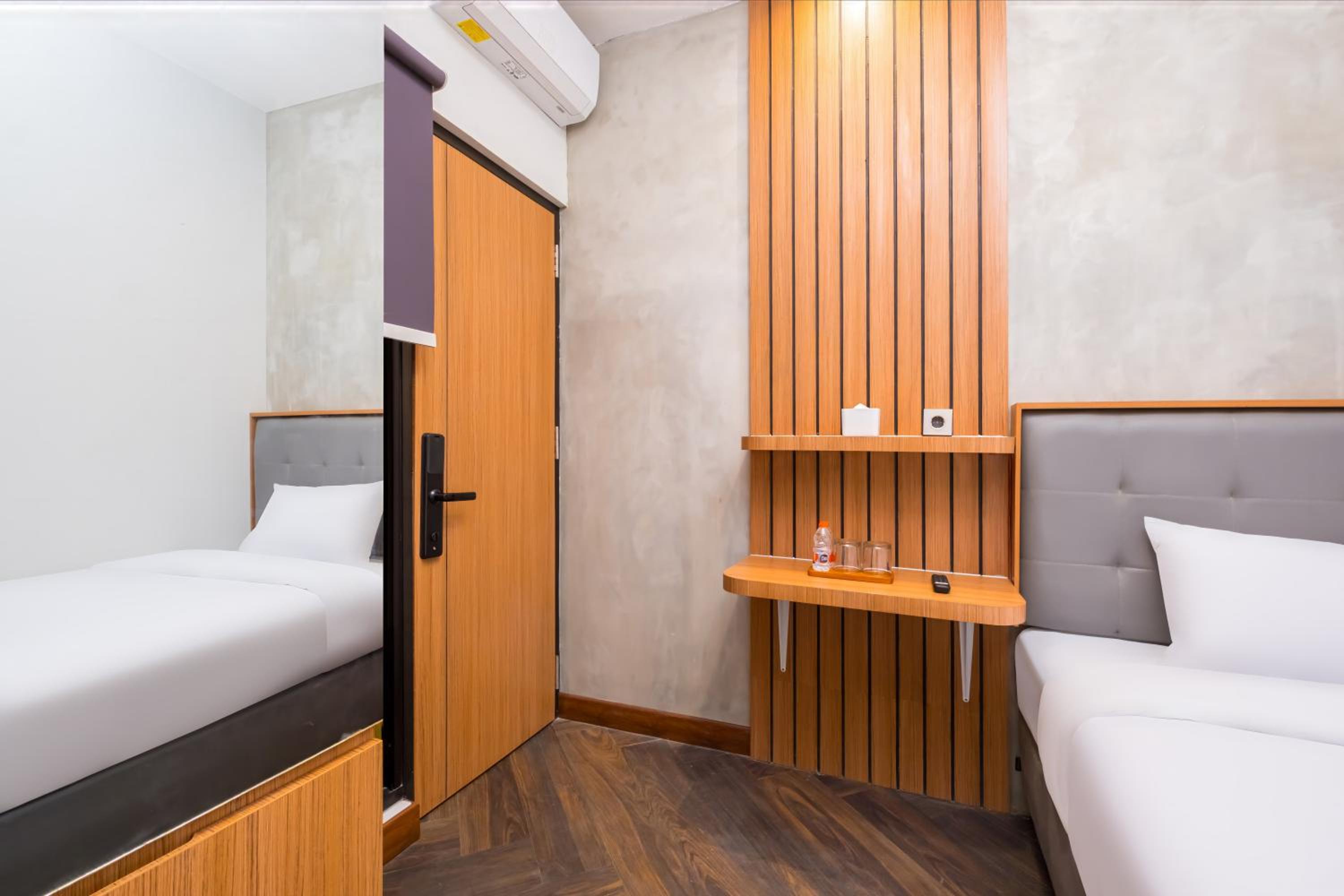 Standard Single Room