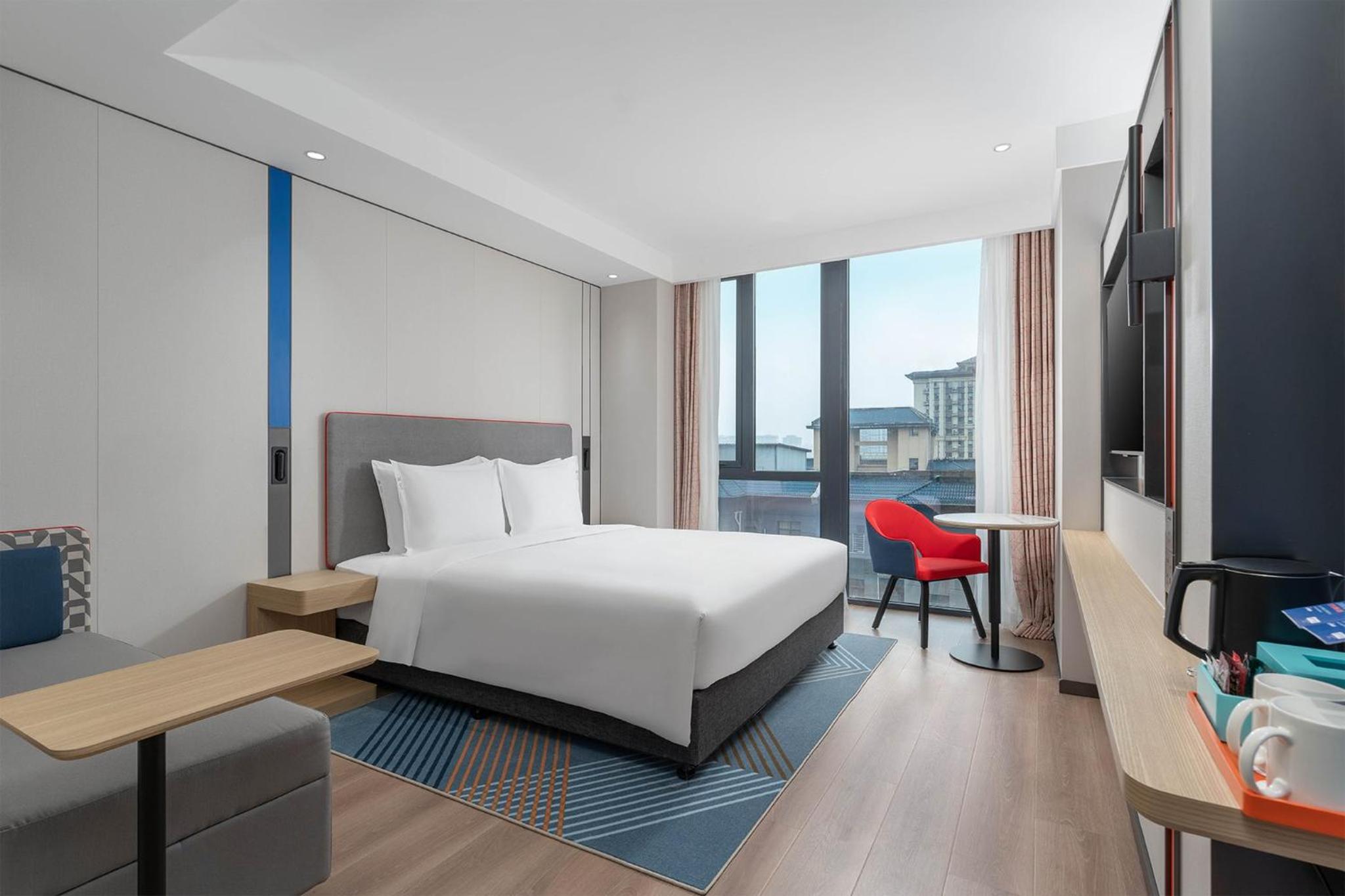 Standard King Room - High Floor