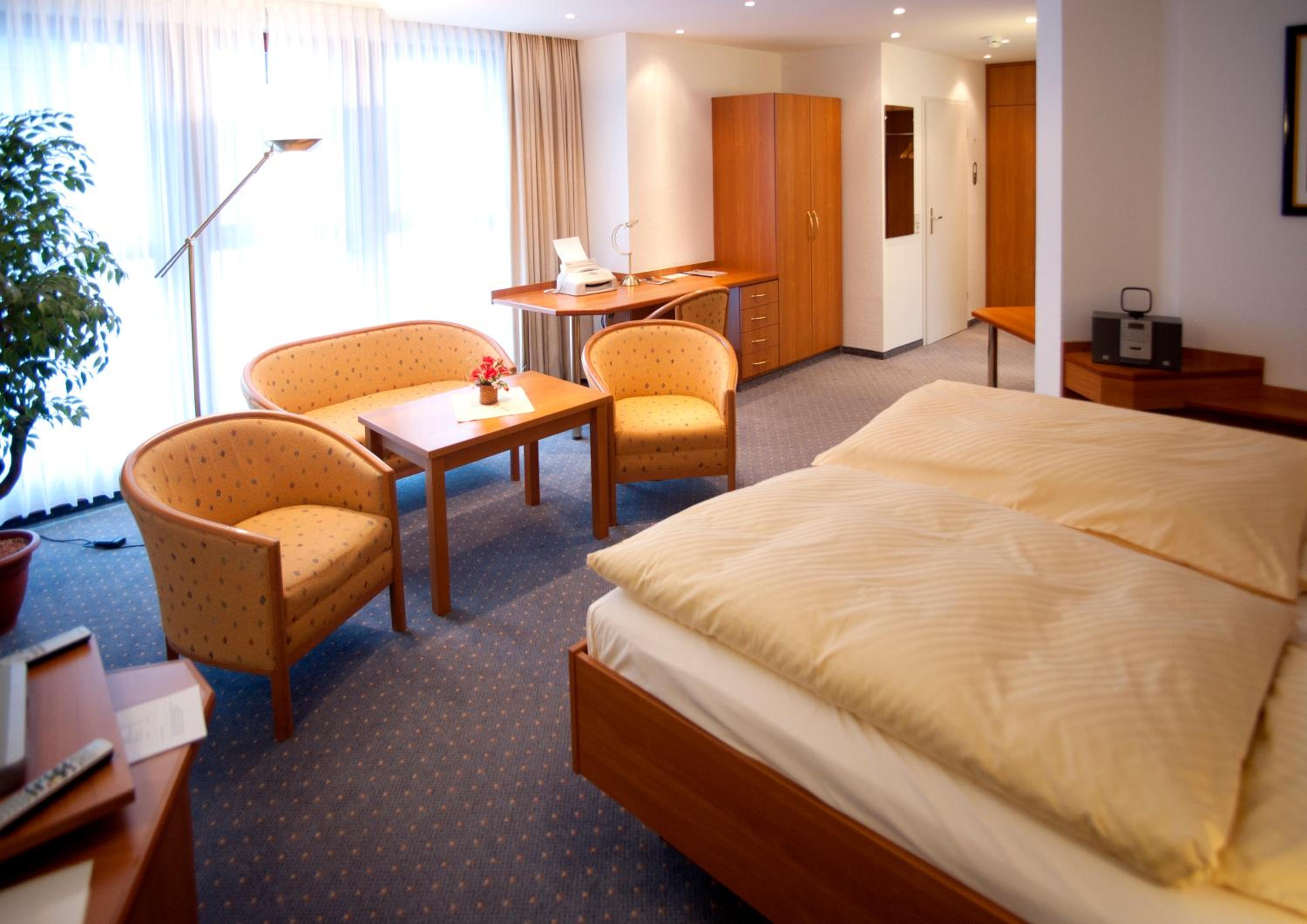 Deluxe Double Room photo 3