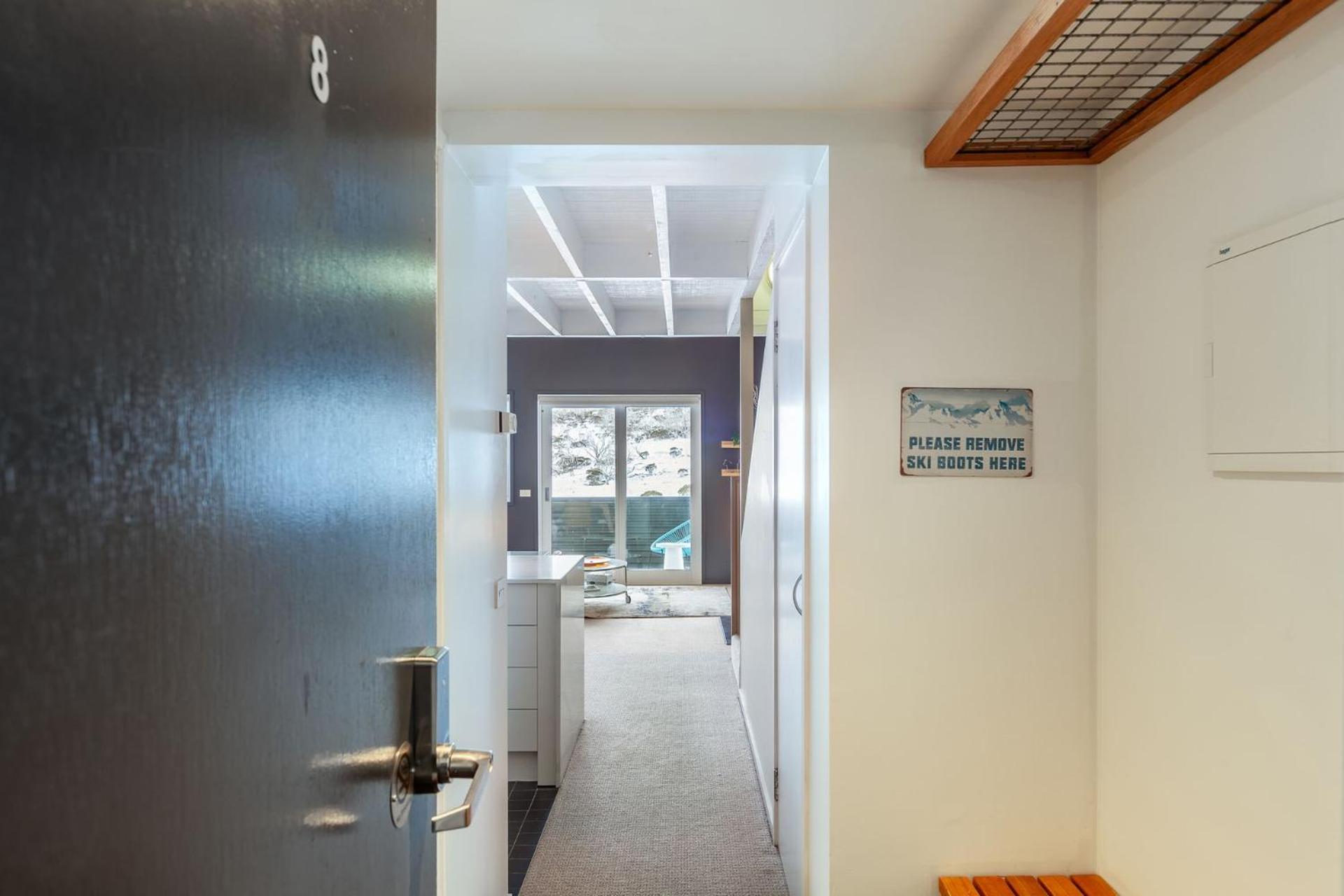 Apartment - Split Level photo 2