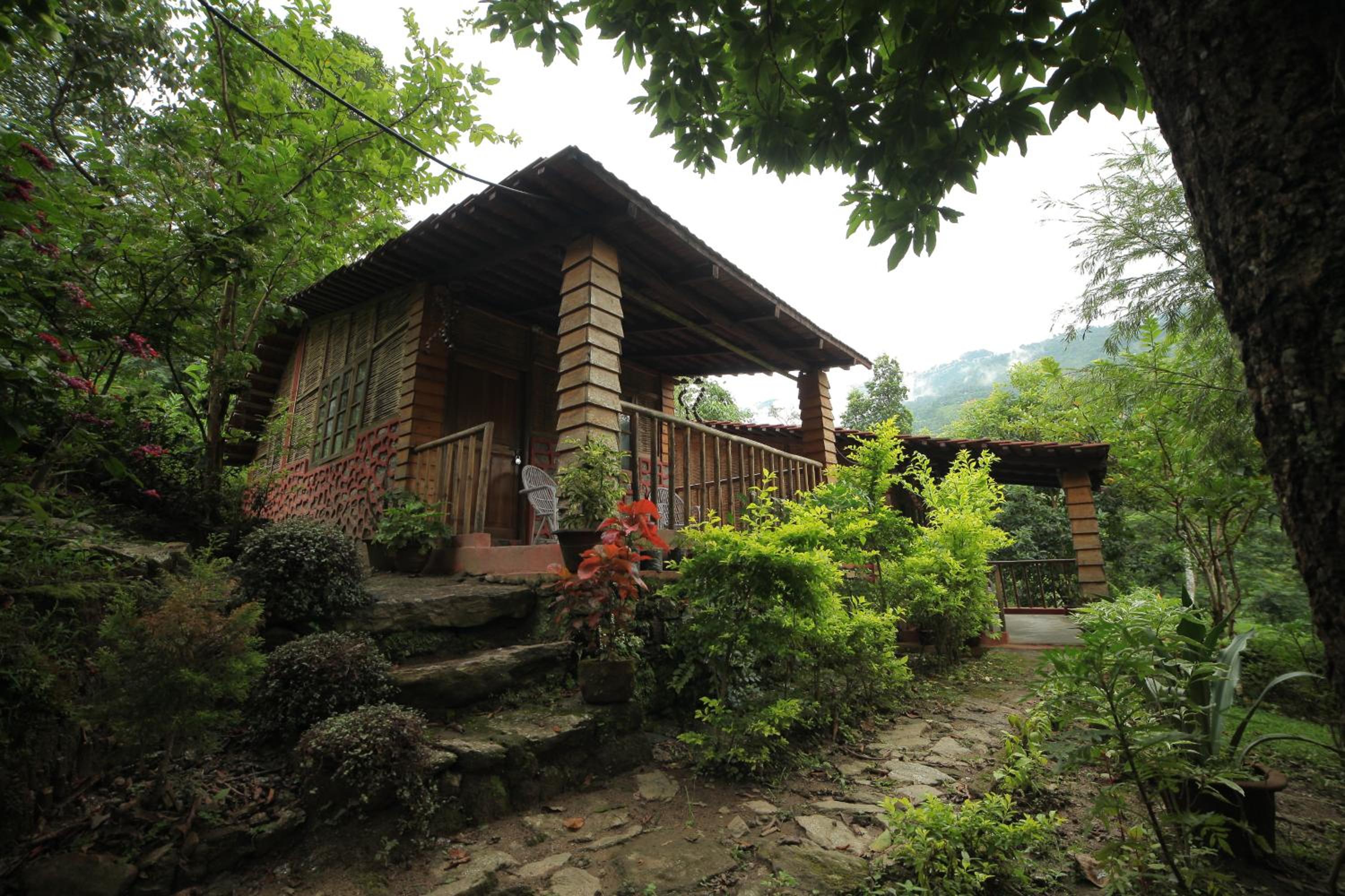 Deluxe Double or Twin Room with Balcony - Photo 3