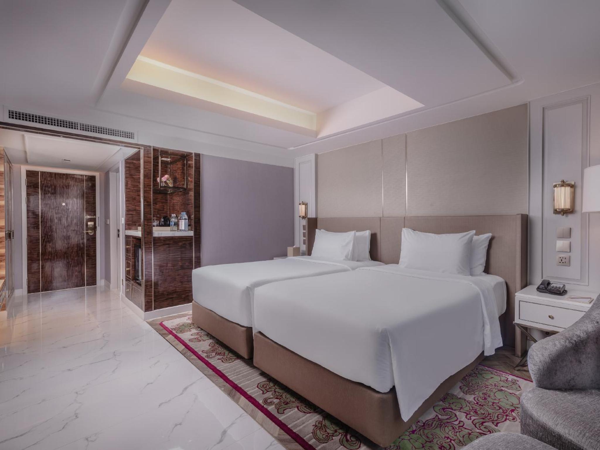 Premier Twin Room photo 1