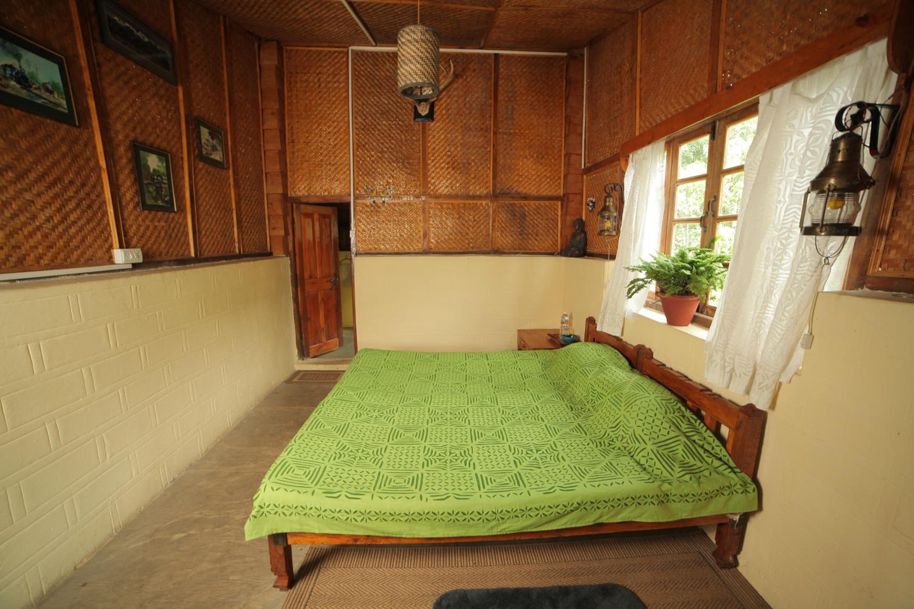 Deluxe Double or Twin Room with Balcony - Photo 8