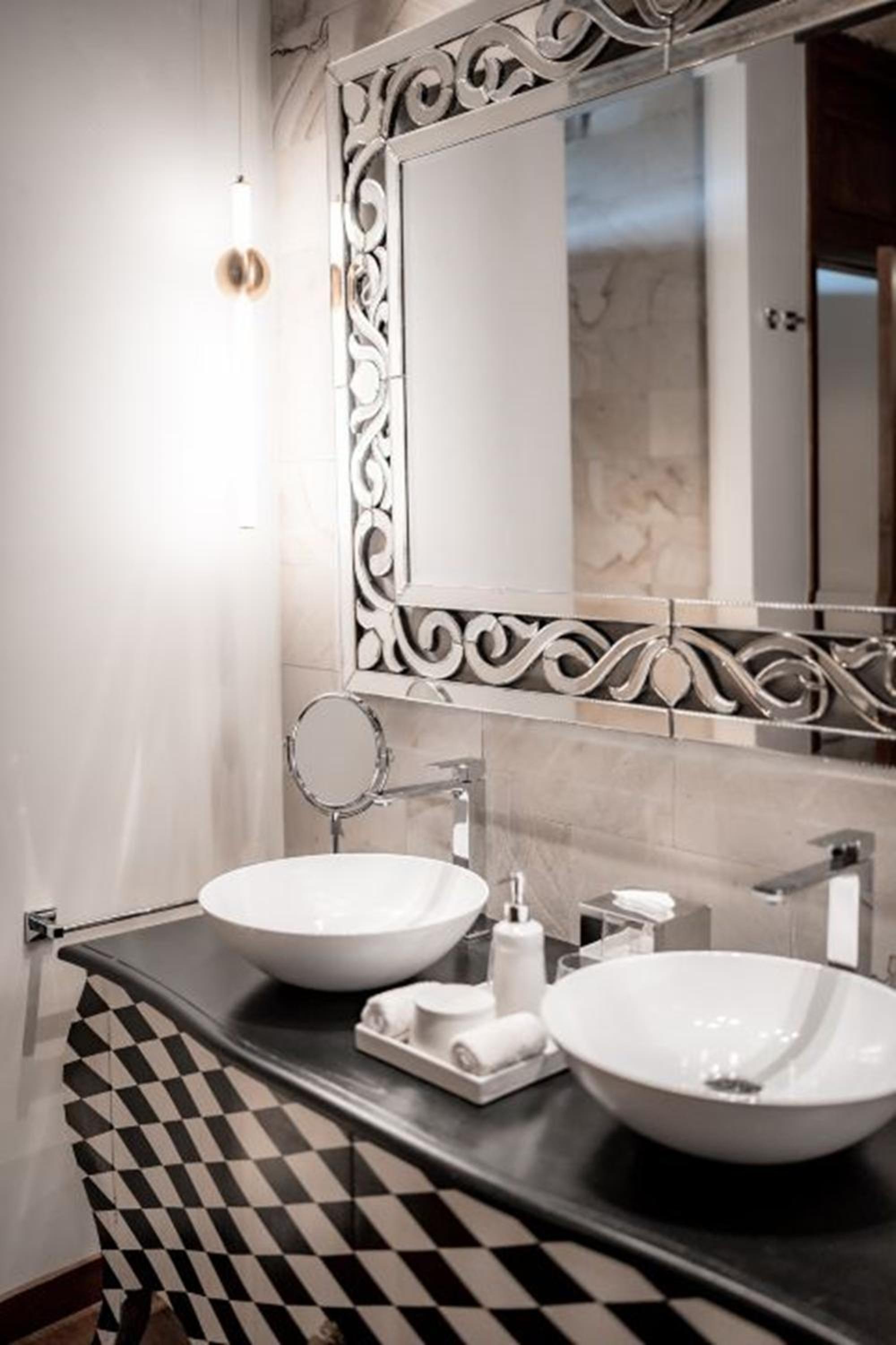 La Chambre d'Henriette Suite  - Photo 14