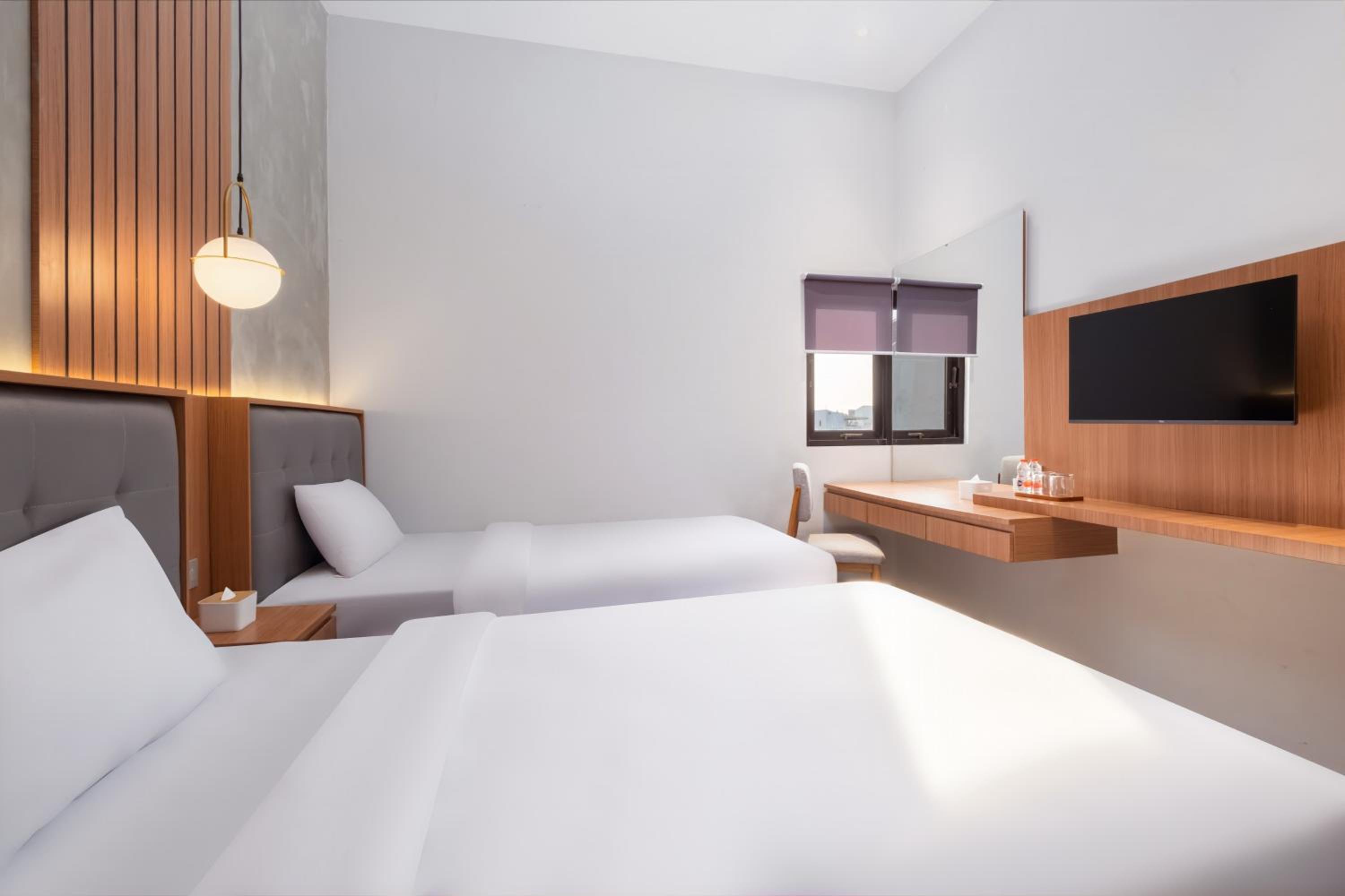 Deluxe Twin Room