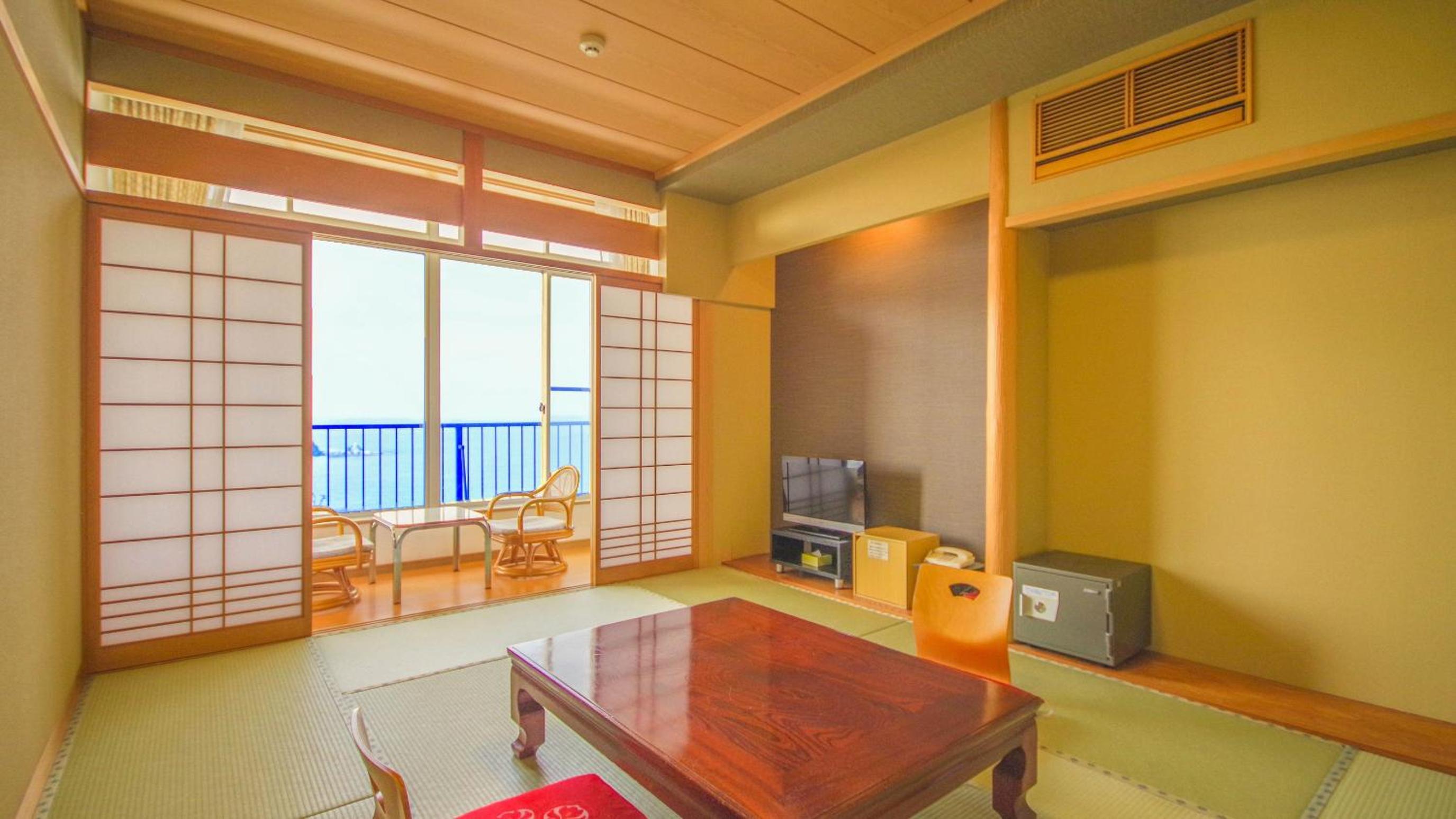Japanese-Style Room