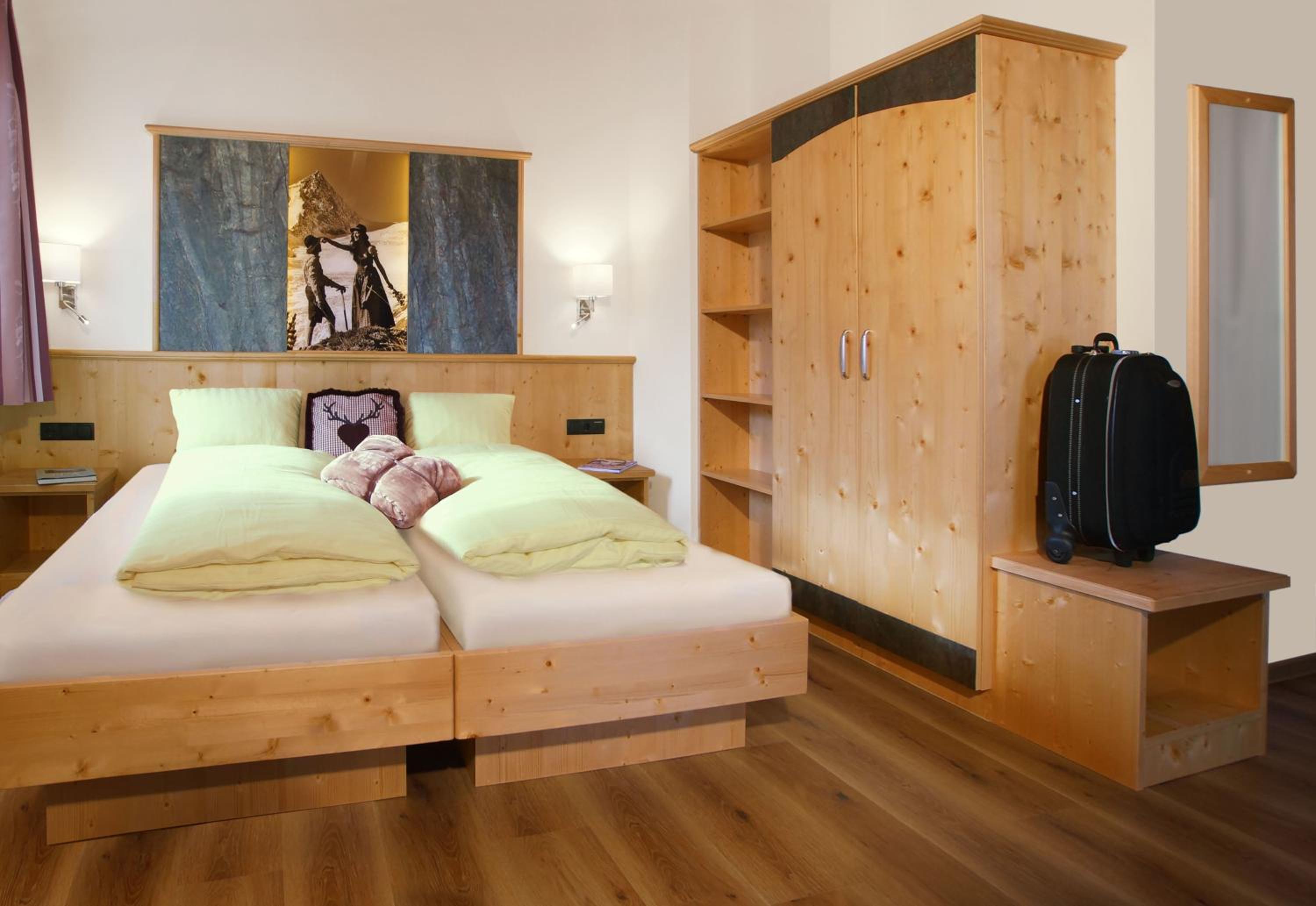 Deluxe Double or Twin Room with Balcony photo 1