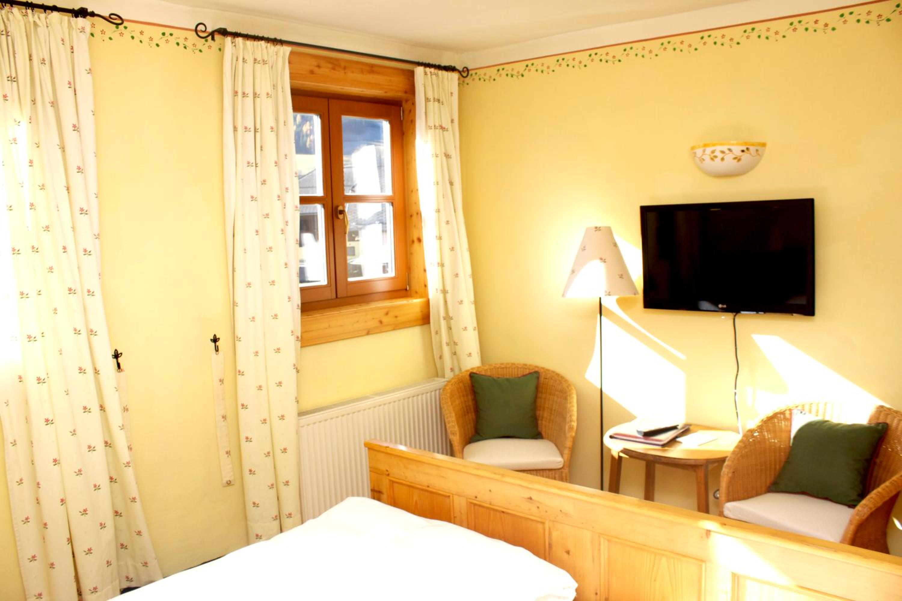 Basic Double Room - Photo 1