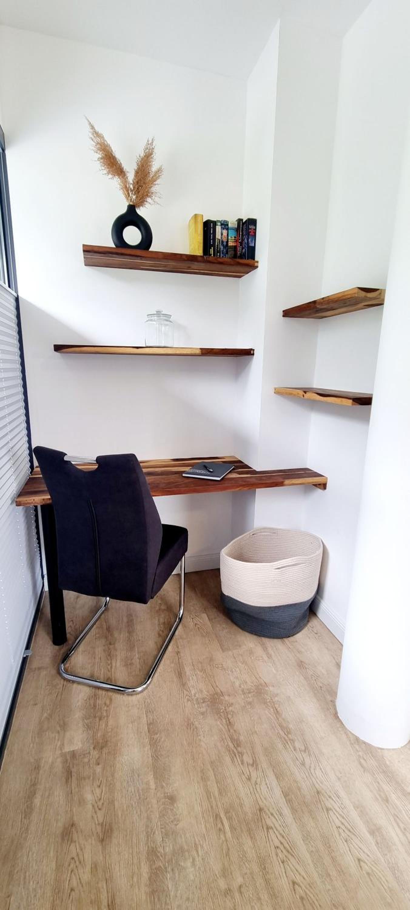 Apartment With Terrace photo 3