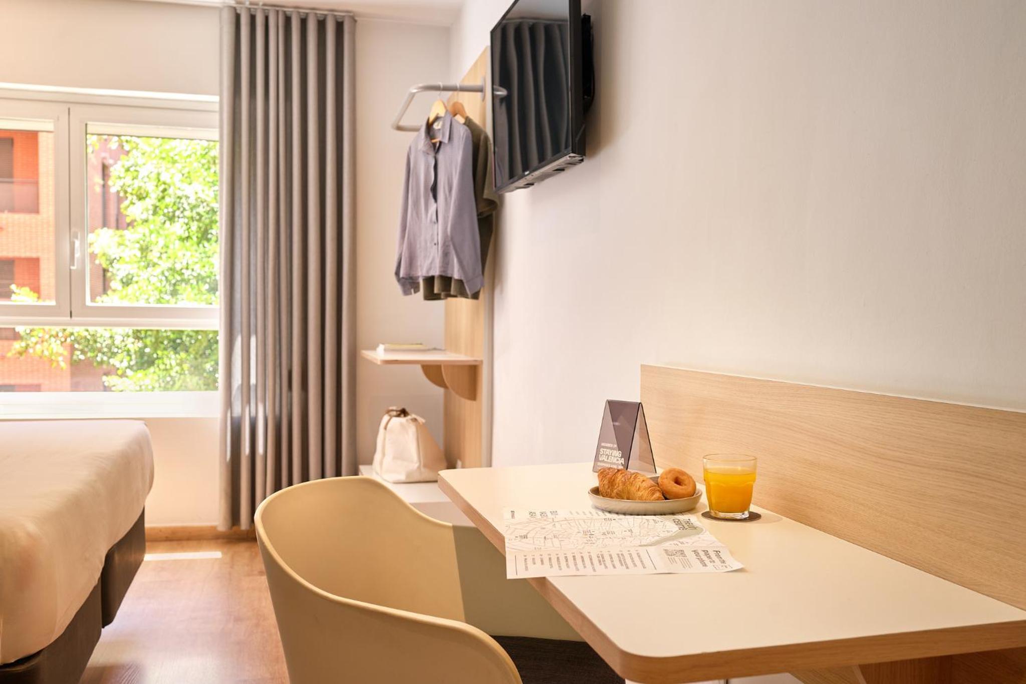 Double Room - Photo 17