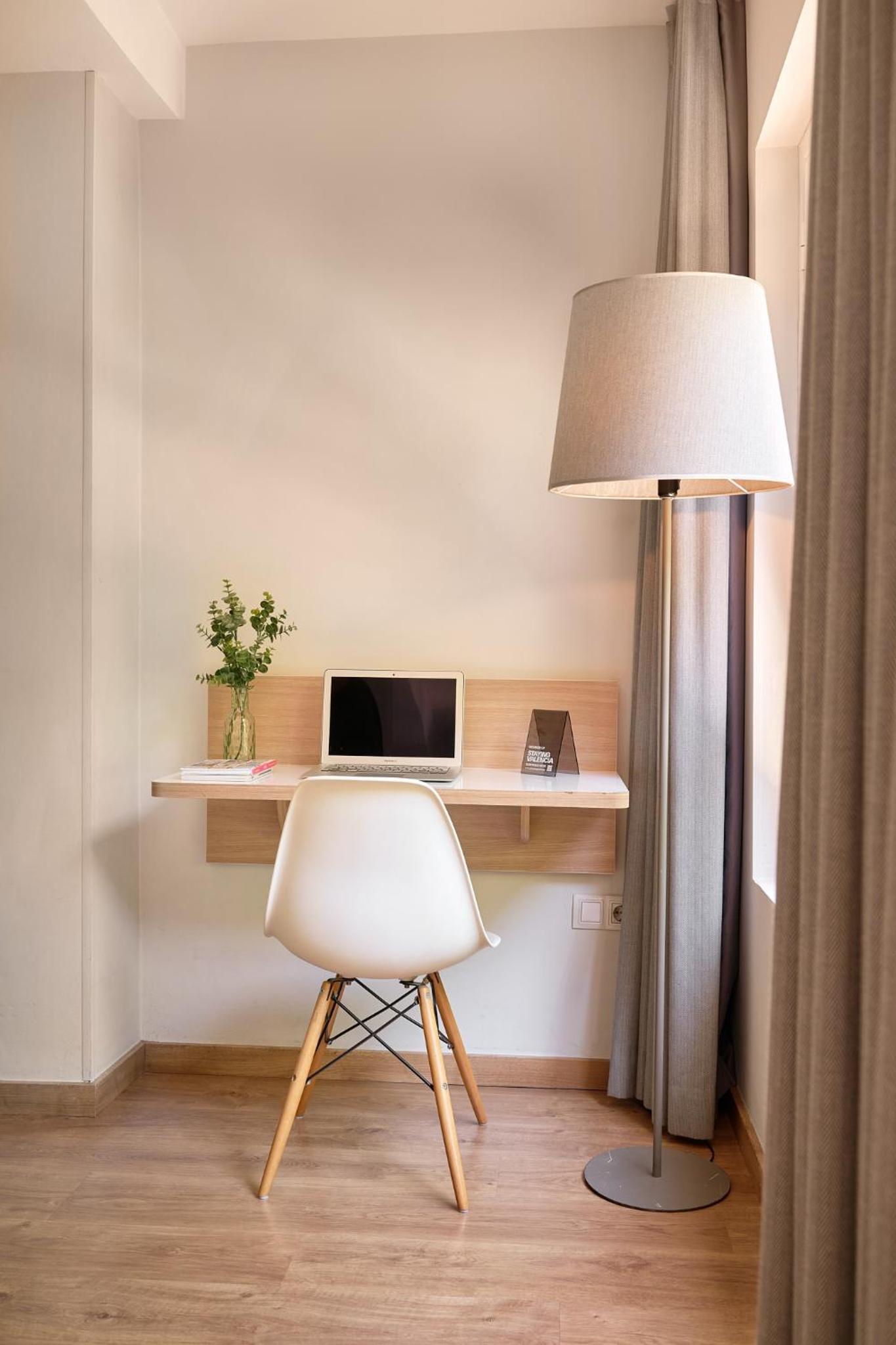 Double Room - Photo 11