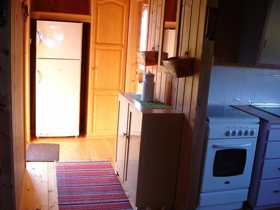 Three-Bedroom House photo 2