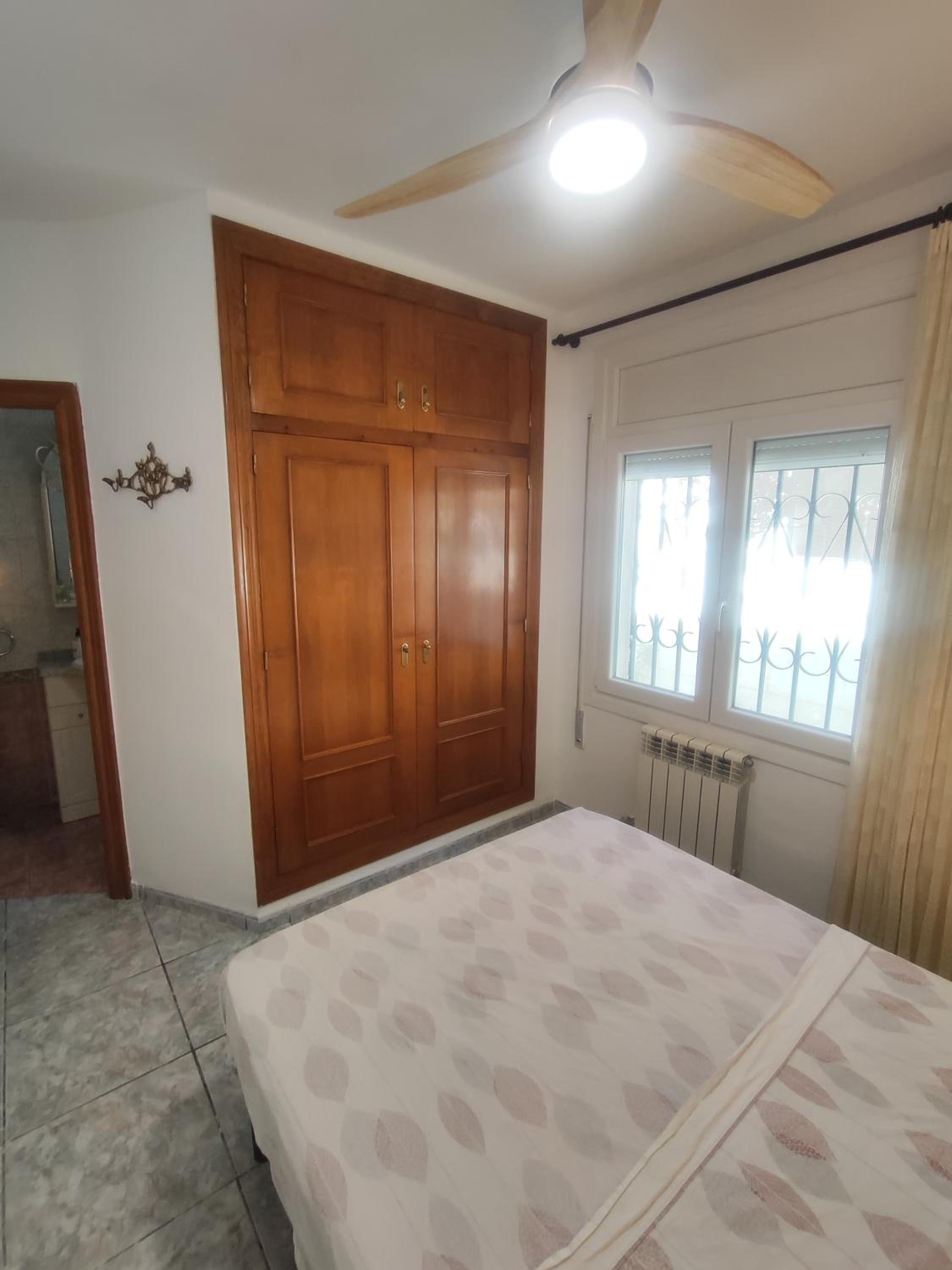 Casa de tres habitaciones