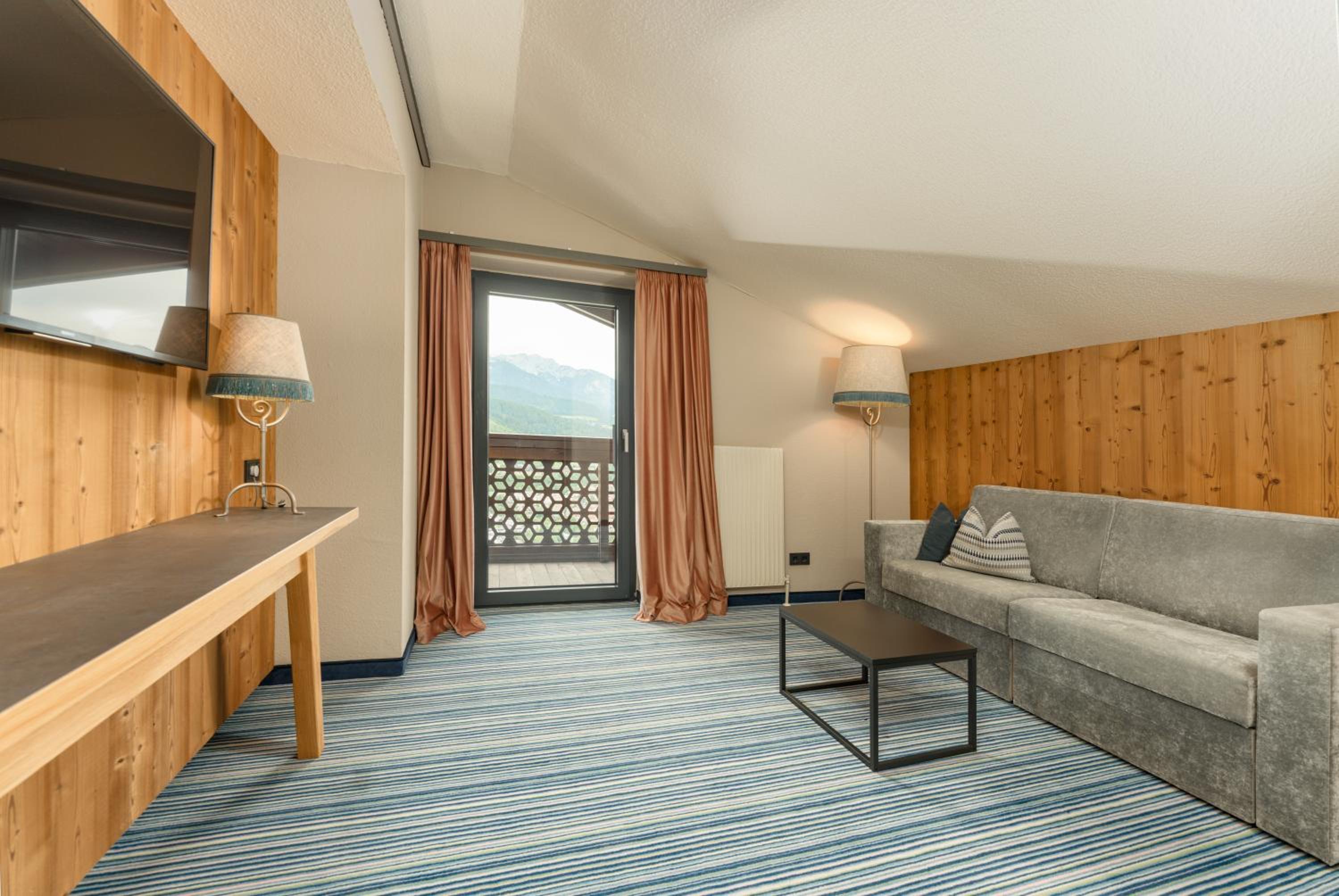 Comfort Suite with balcony and mountain view - Photo 7
