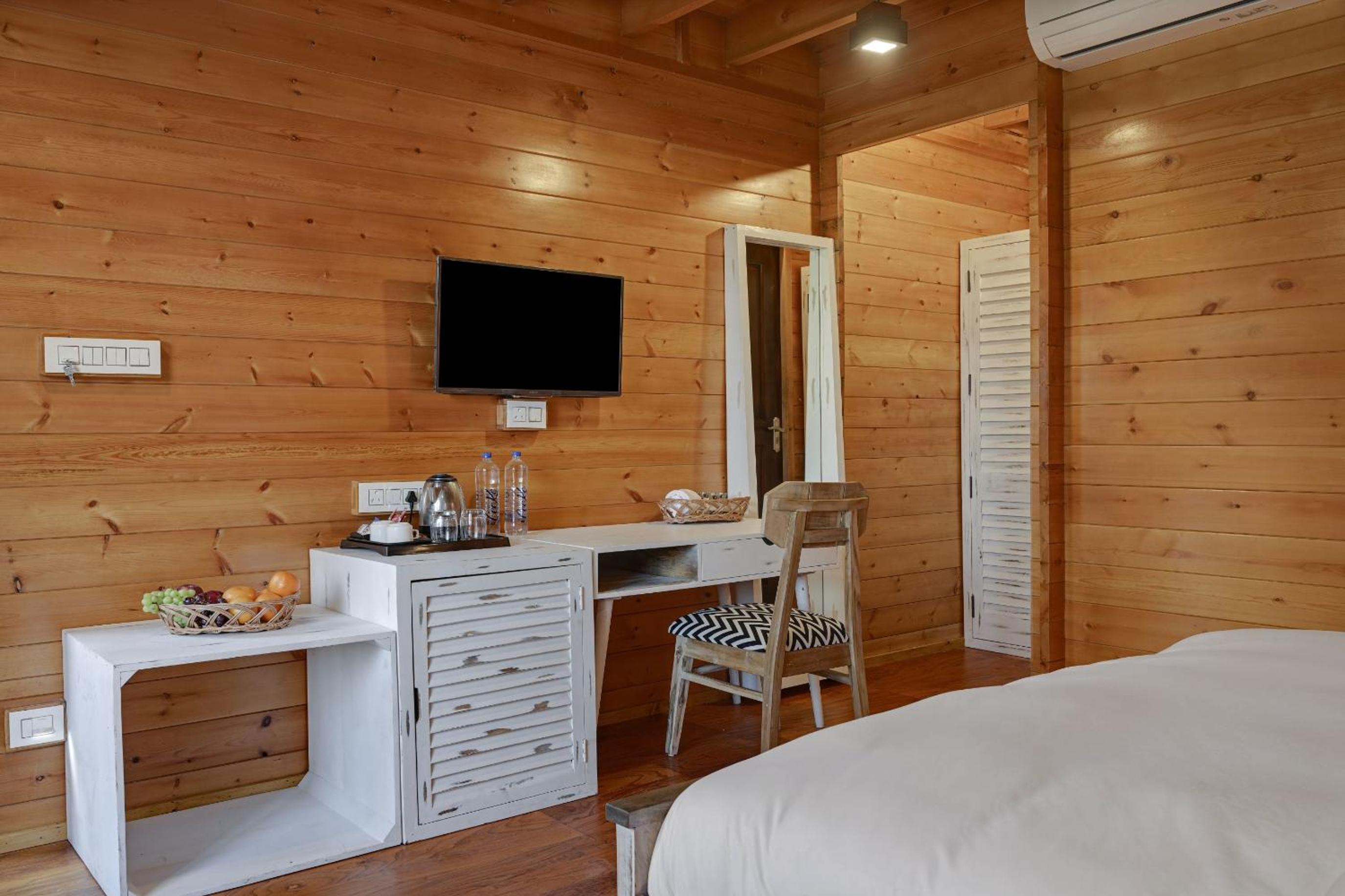 King Room With Balcony photo 1