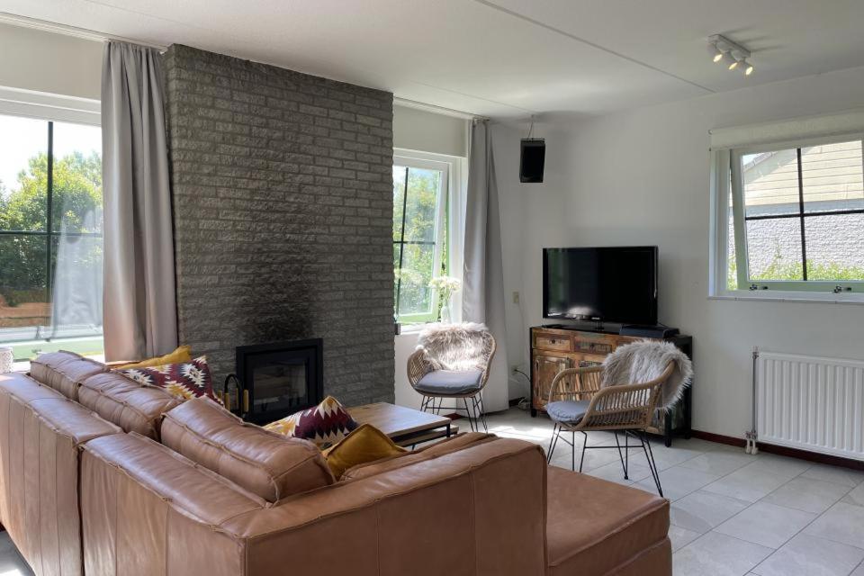 Three-Bedroom Bungalow photo 1