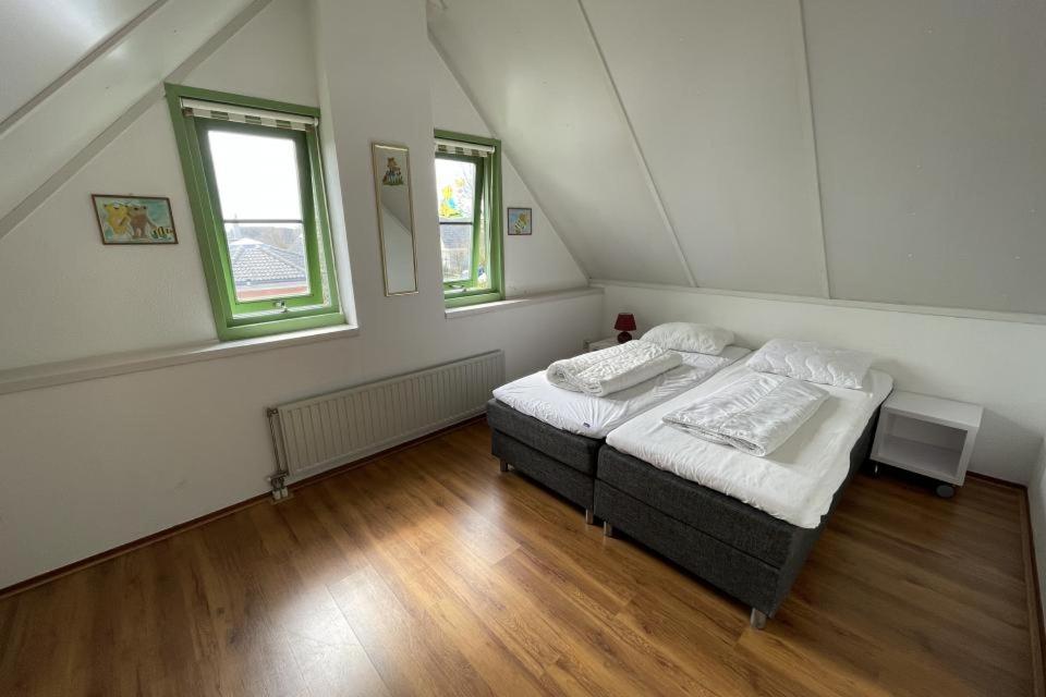 Two-Bedroom Bungalow photo 1
