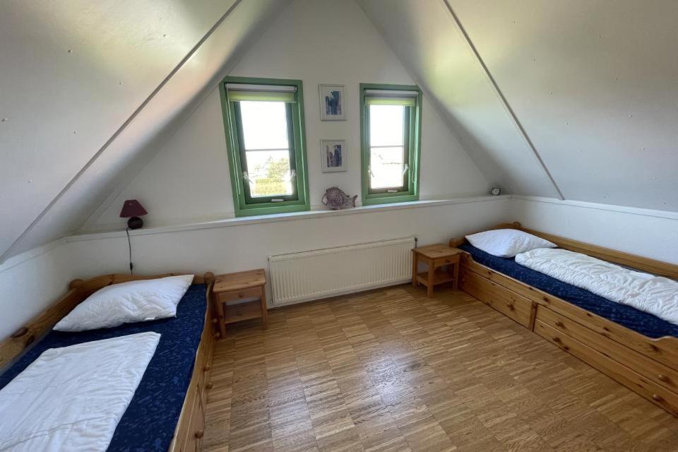 Three-Bedroom Bungalow photo 1