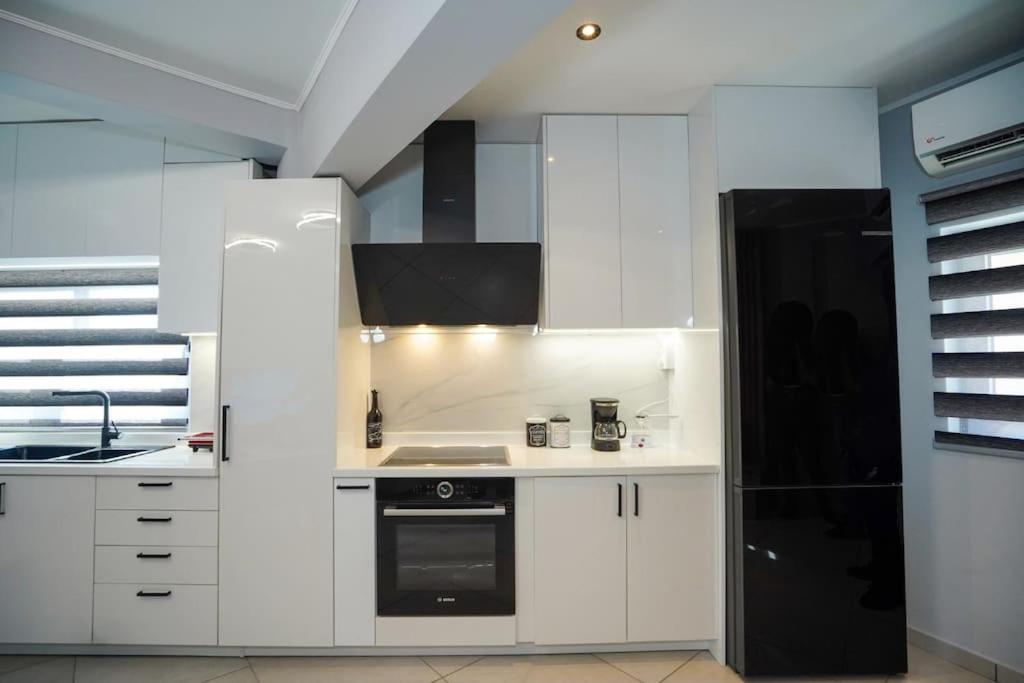 Three-Bedroom Apartment photo 3