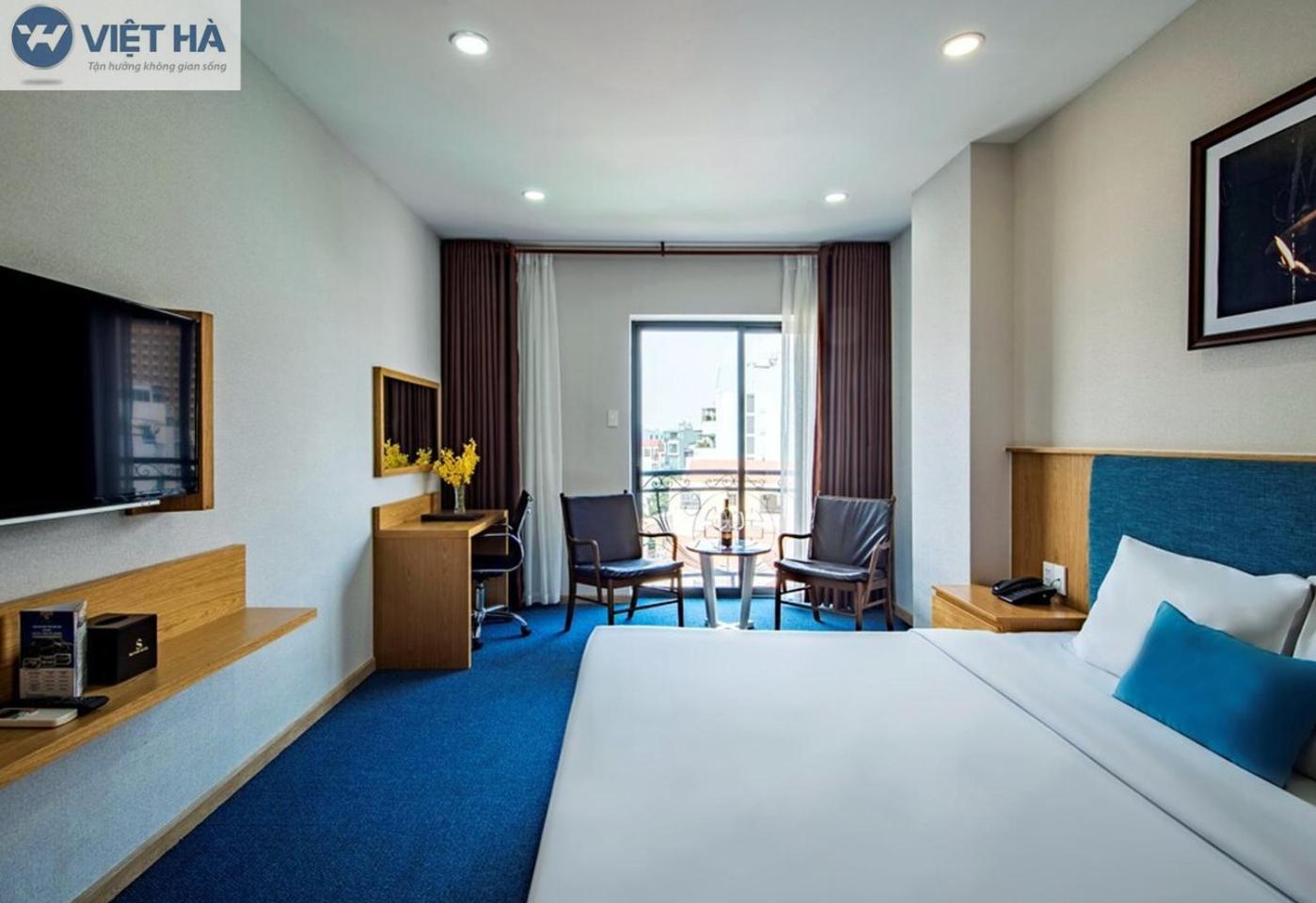 King Suite With Balcony