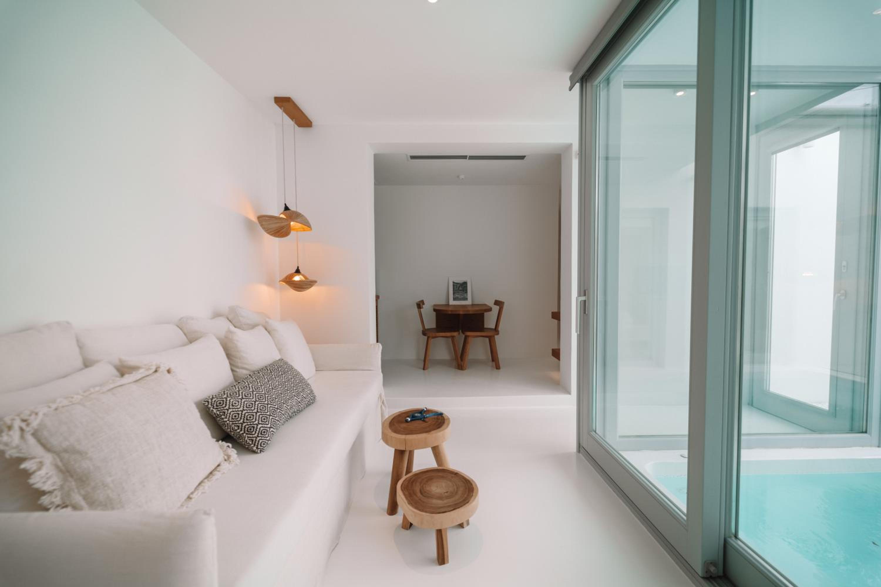 Exclusive Suite with Private Pool