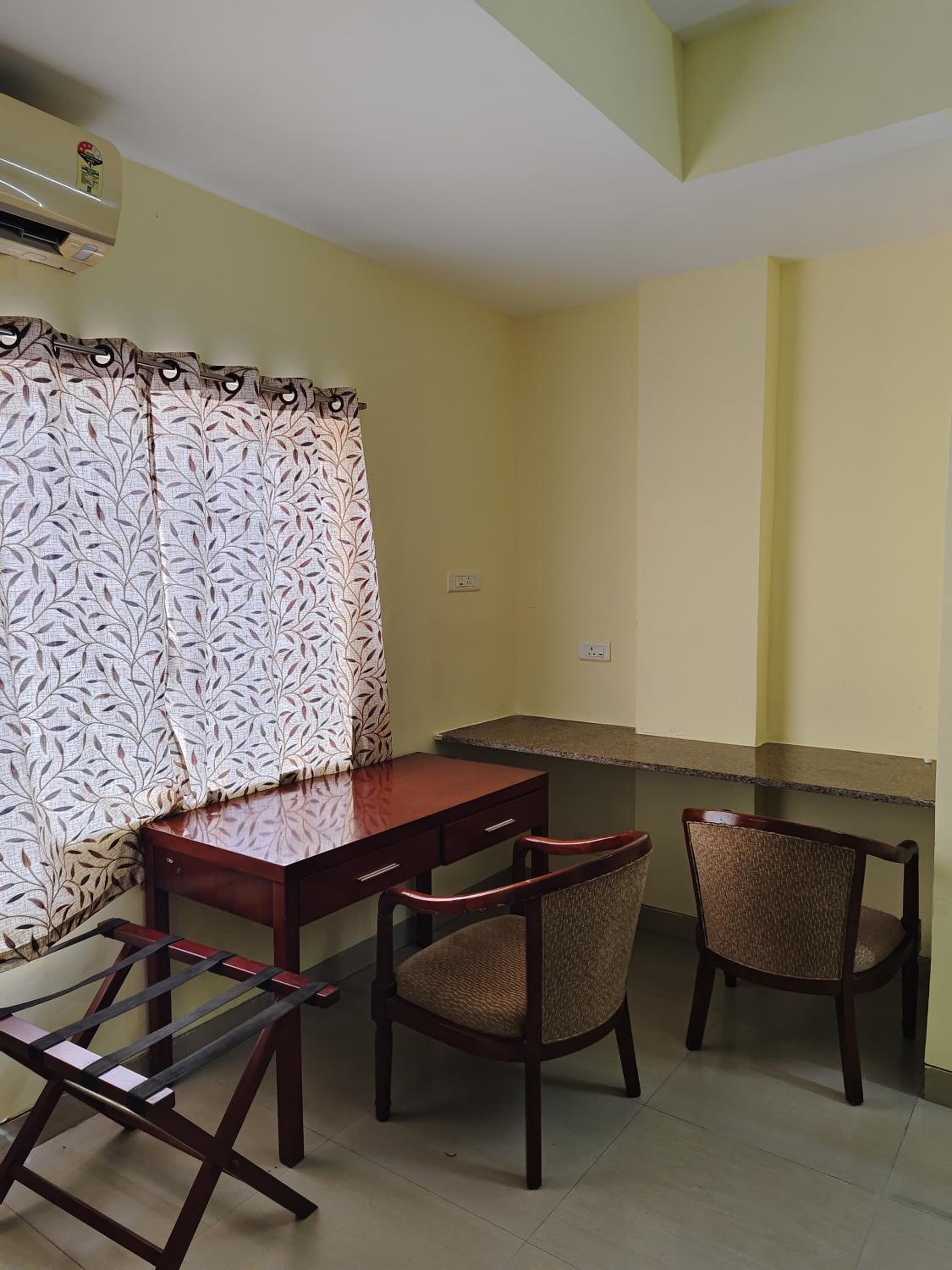 Double Room With Private Bathroom photo 2