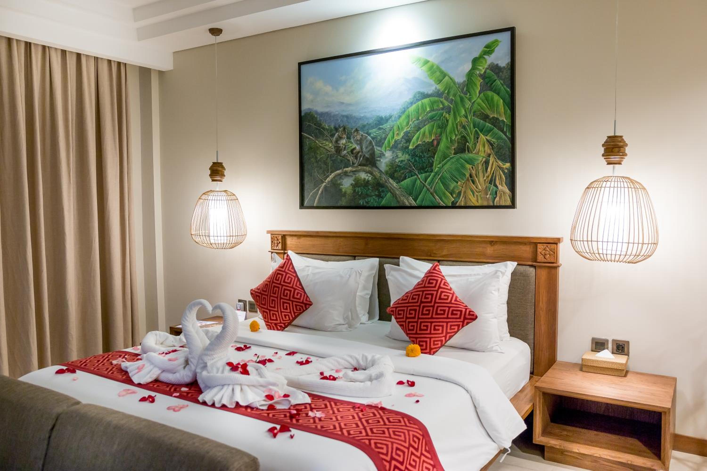 Suite Plunge Pool with Daily Afternoon Tea and Scheduled Activities - Photo 9