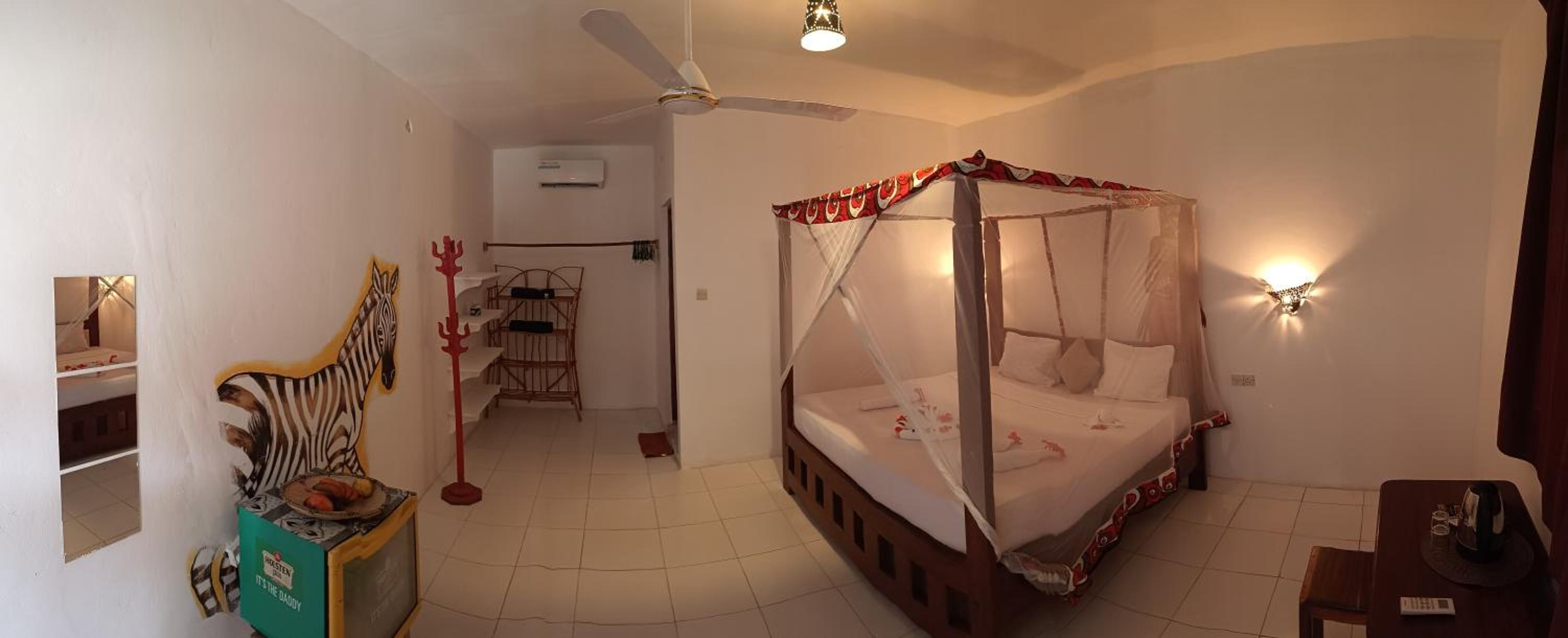 Deluxe Double Room with Balcony and Sea View