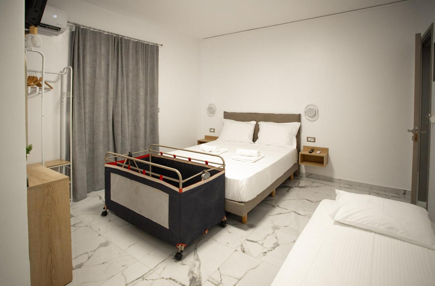 Double Or Twin Room With Terrace photo 1
