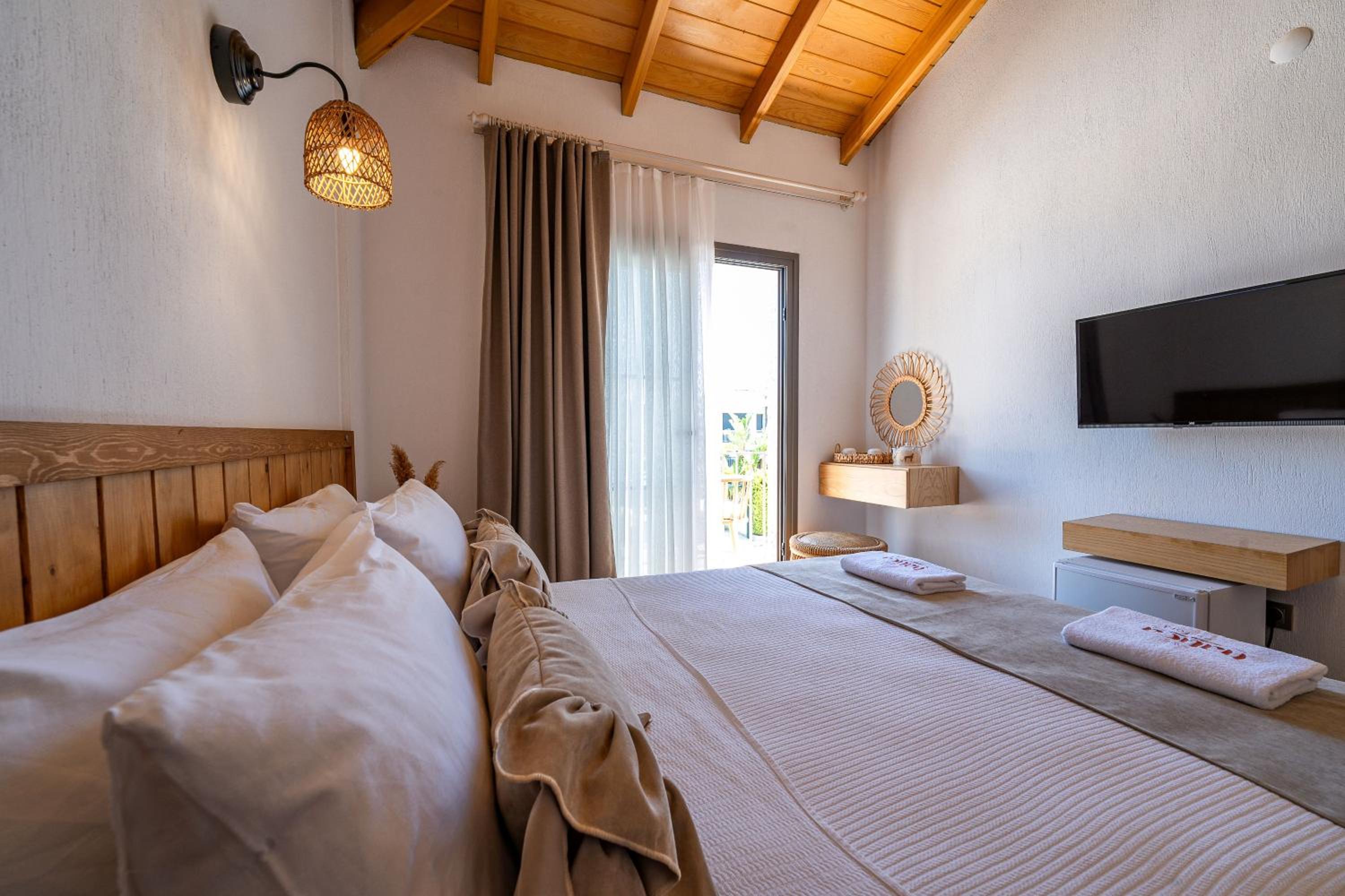 Standard Triple Room - Photo 6