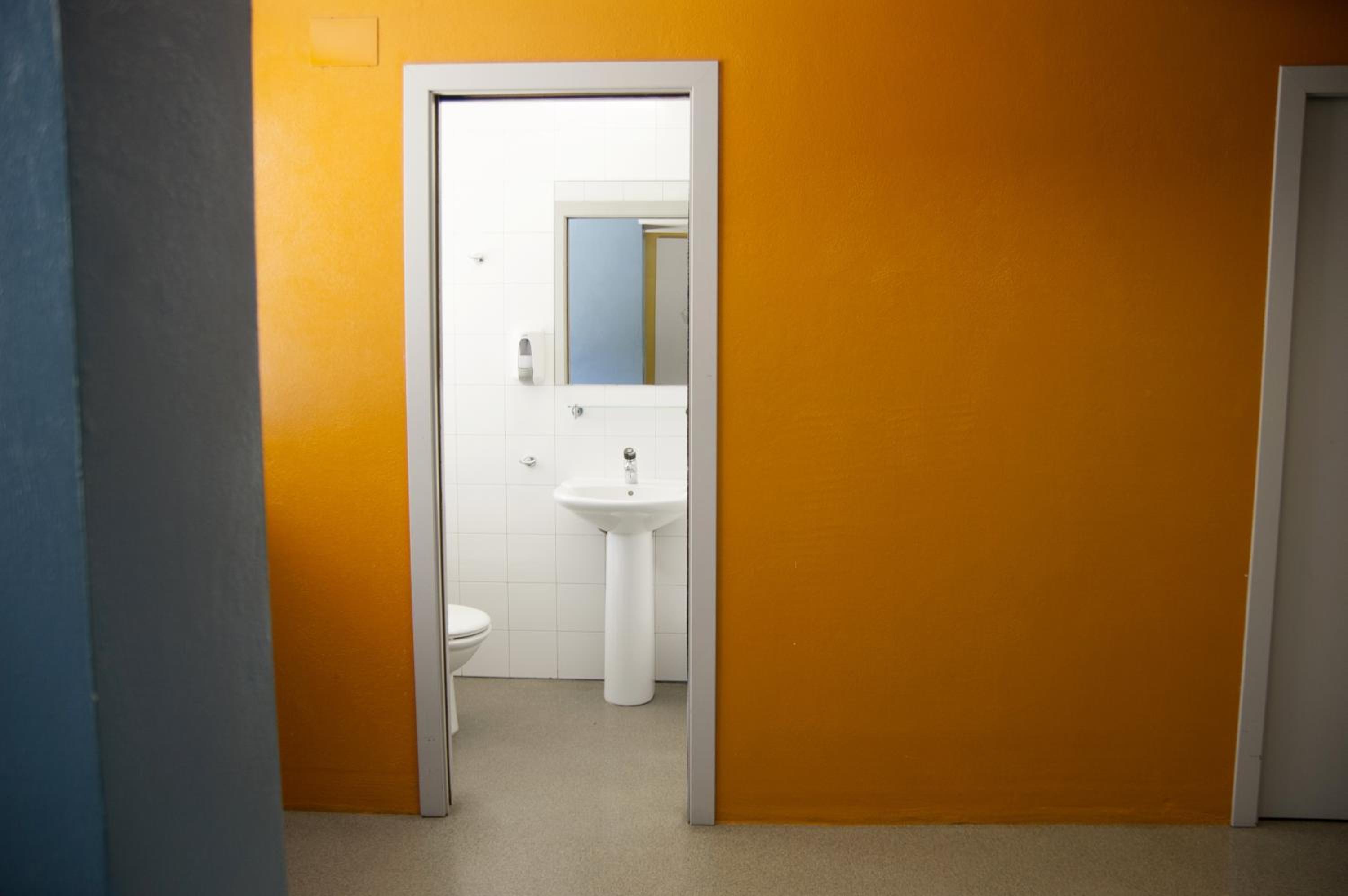 Double Room with Private Bathroom photo 2