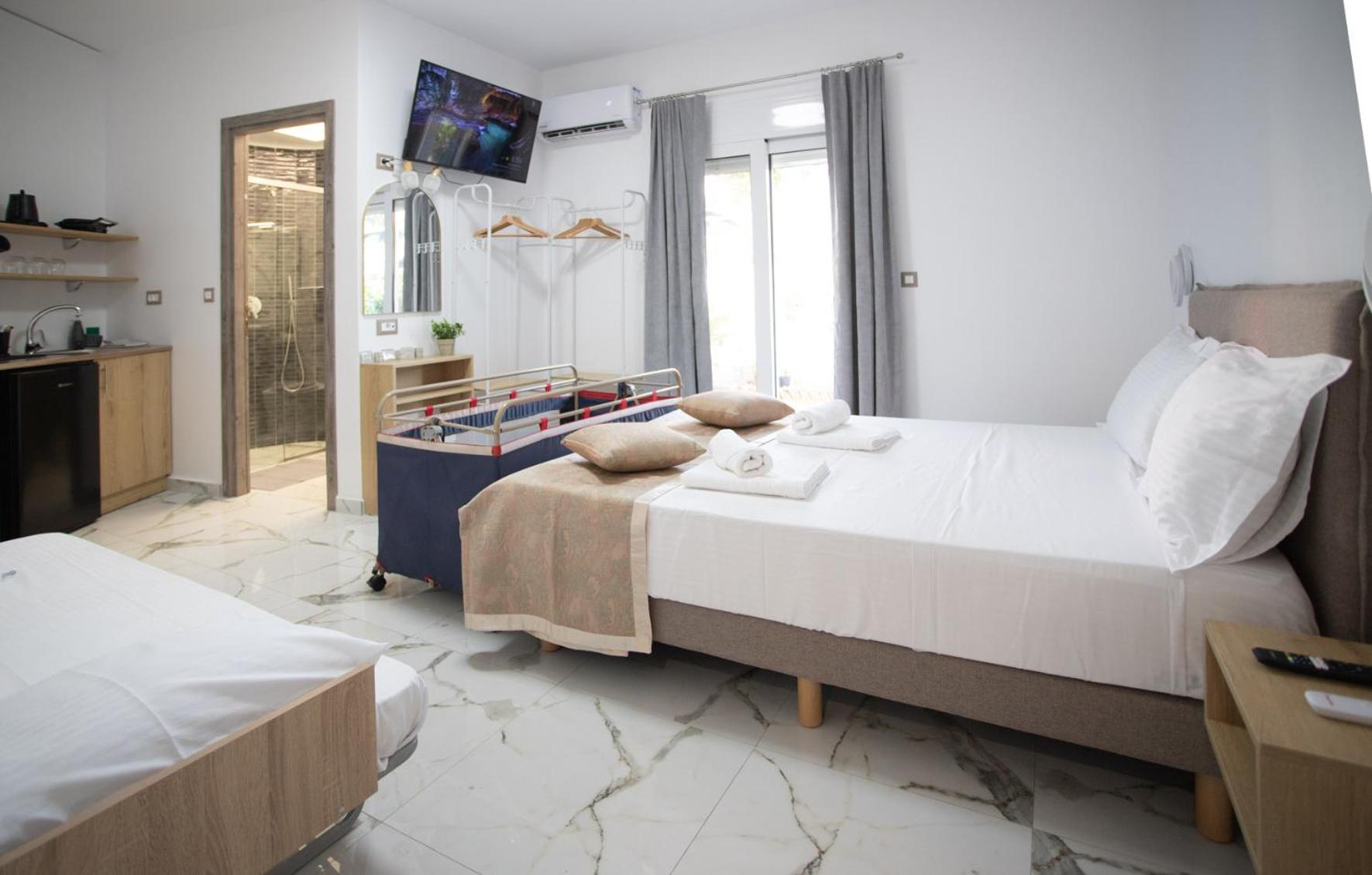 Budget Triple Room photo 1