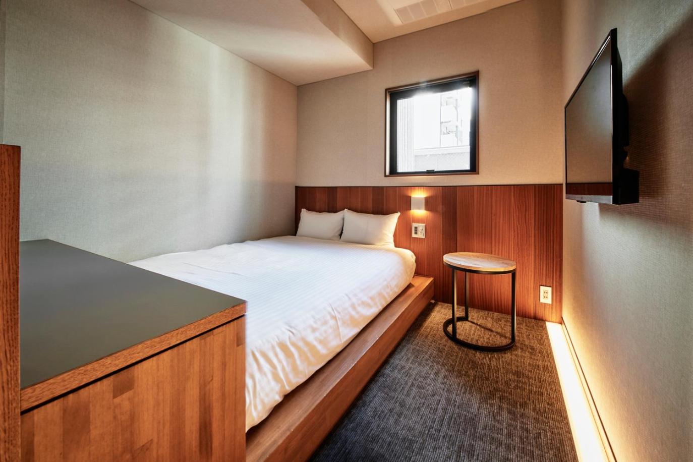 Standard Double Room - Photo 8