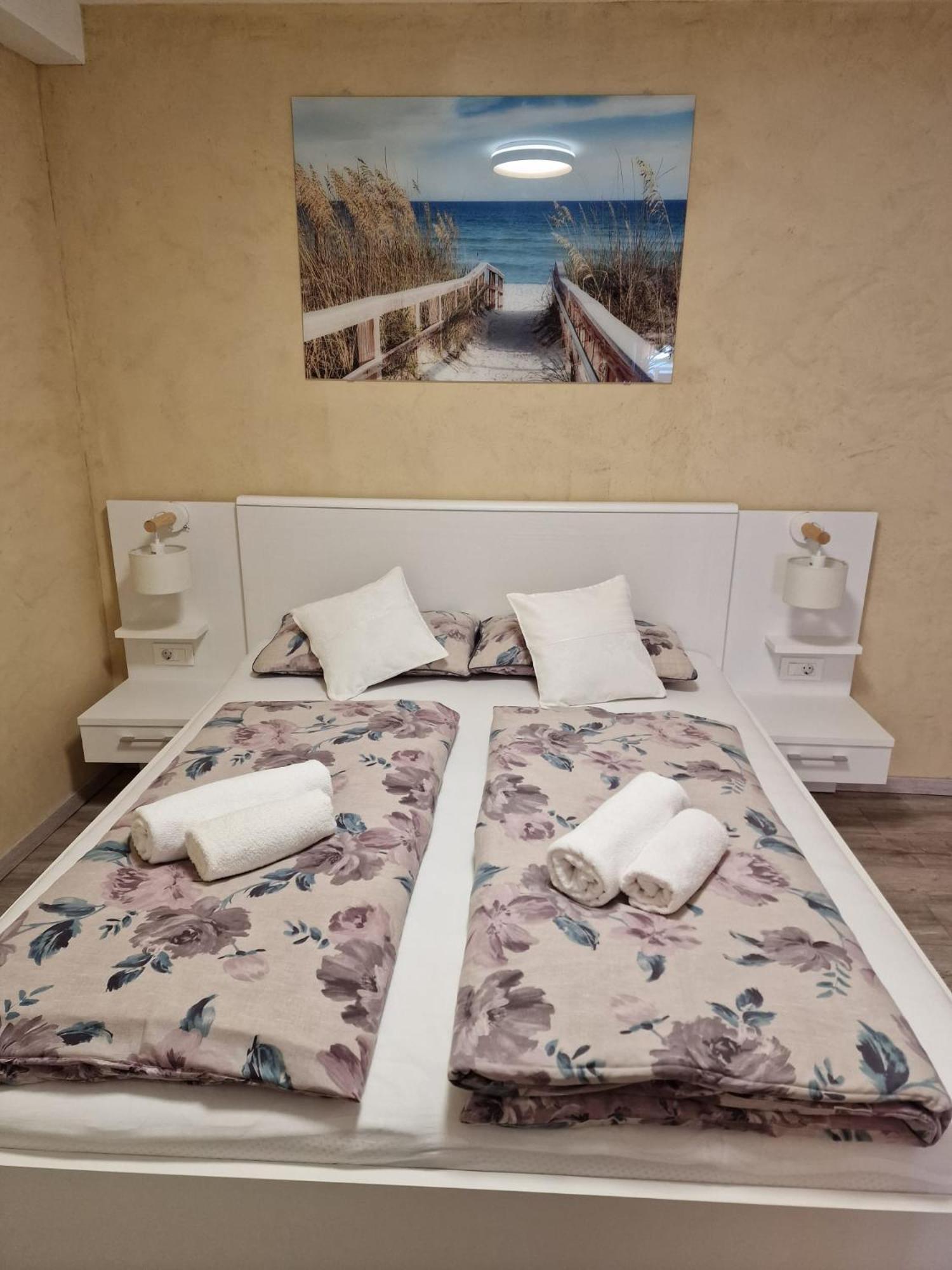 Studio with Sea View photo 1