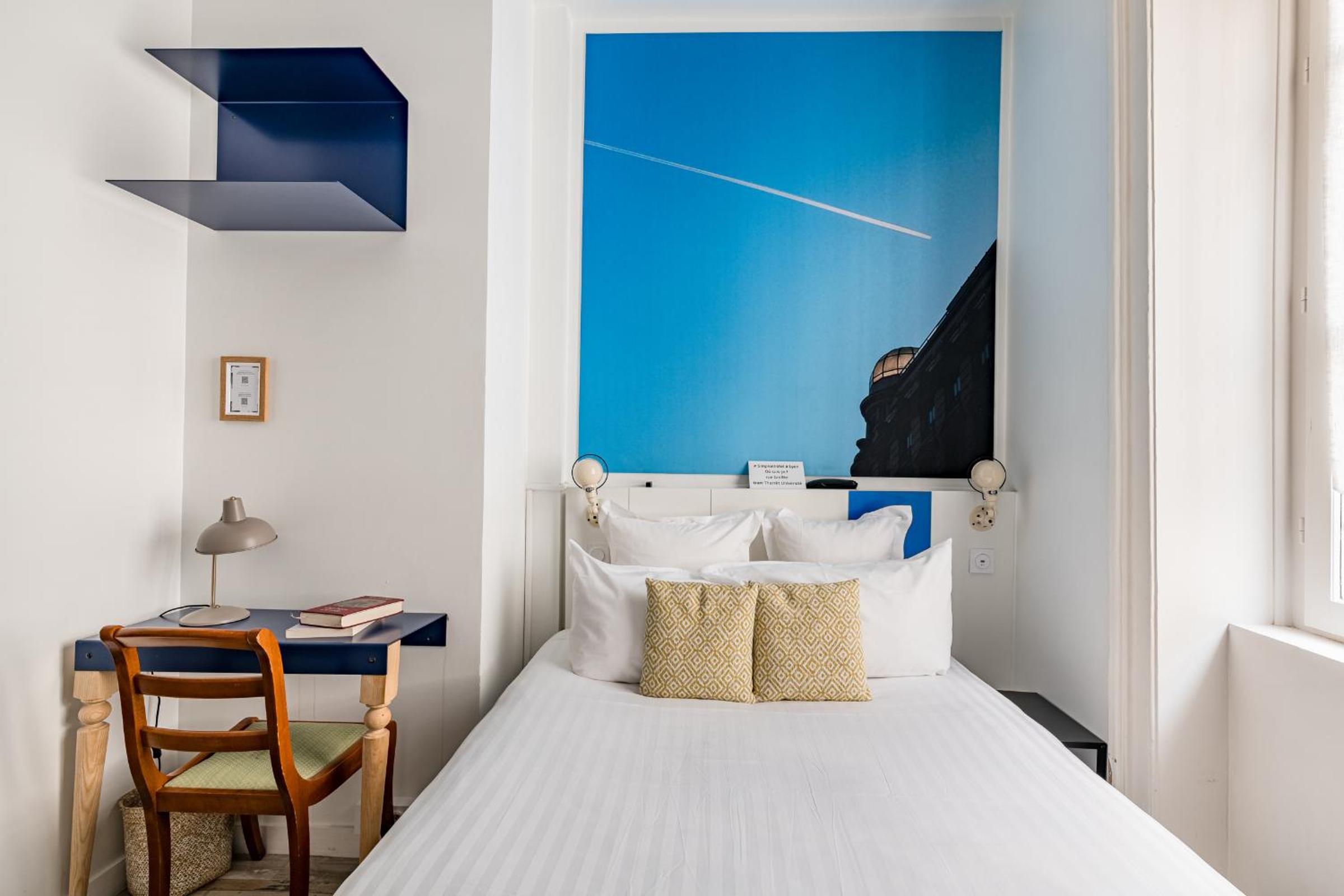 Standard Double Room - Photo 3