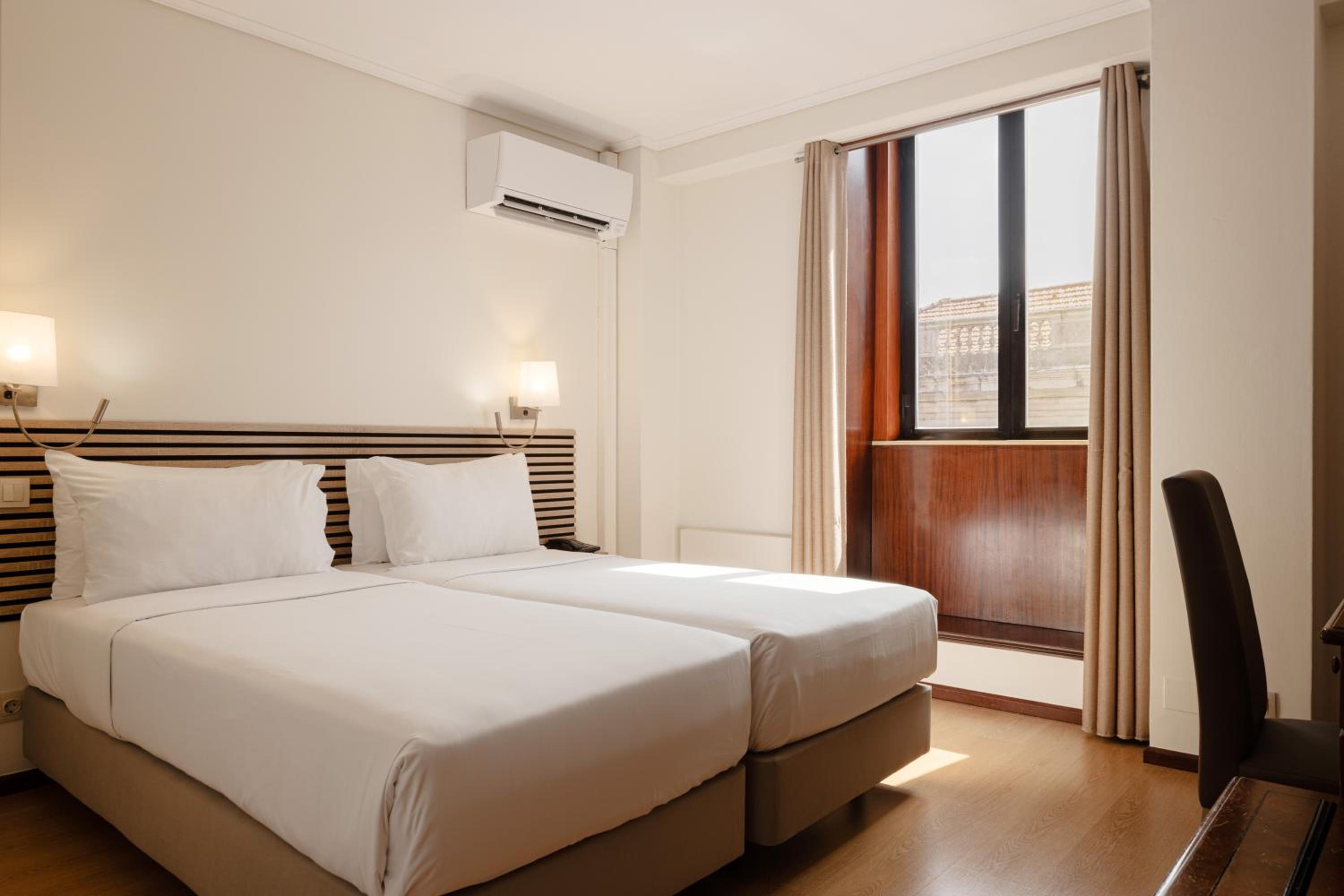 Double Room - Photo 4